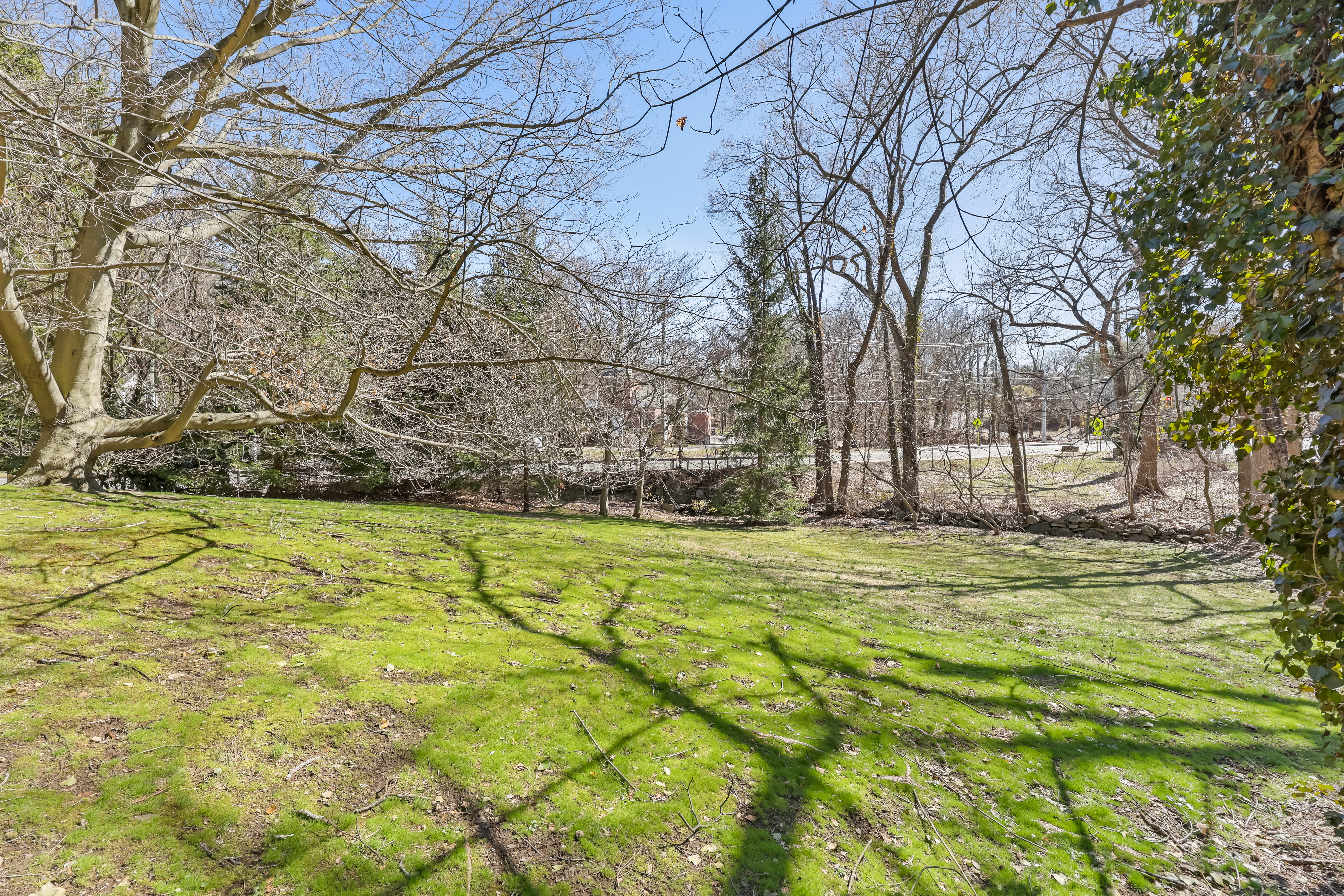  Sun-drenched and Welcoming - 物件實景