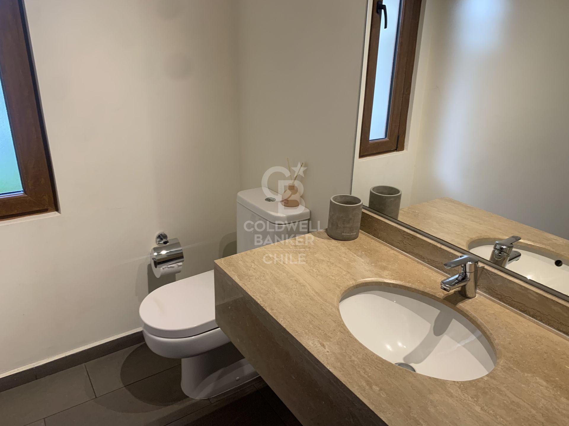 Colina, Chile, 5 Bedrooms Bedrooms, ,4 BathroomsBathrooms,Residential,For Sale,1849982