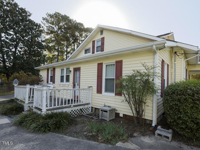 Fuquay Varina, North Carolina, 27526, United States, 4 Bedrooms Bedrooms, ,3 BathroomsBathrooms,Residential,For Sale,1927841