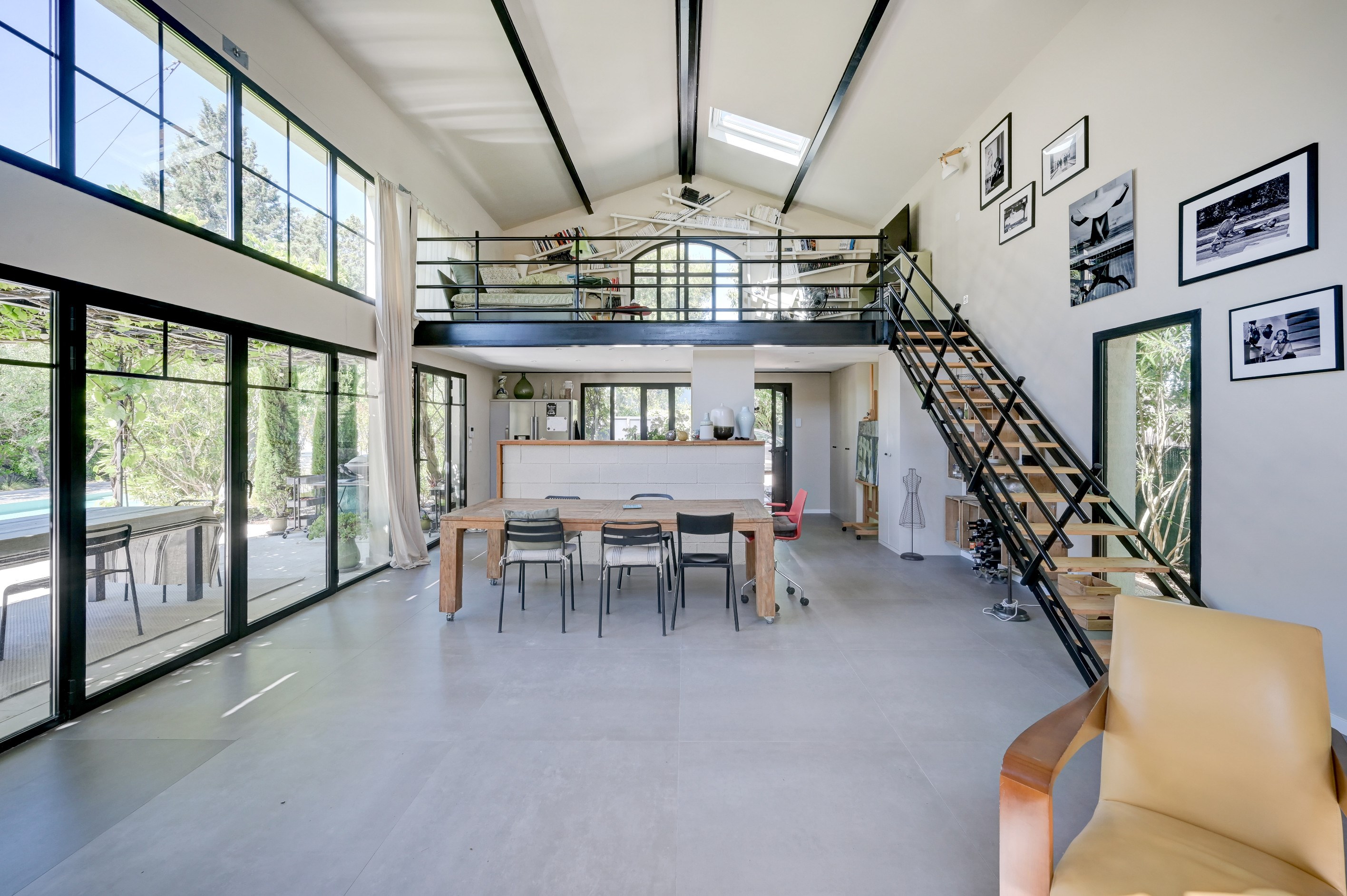  Saint Rémy de Provence - Beautiful contemporary house 10 minutes