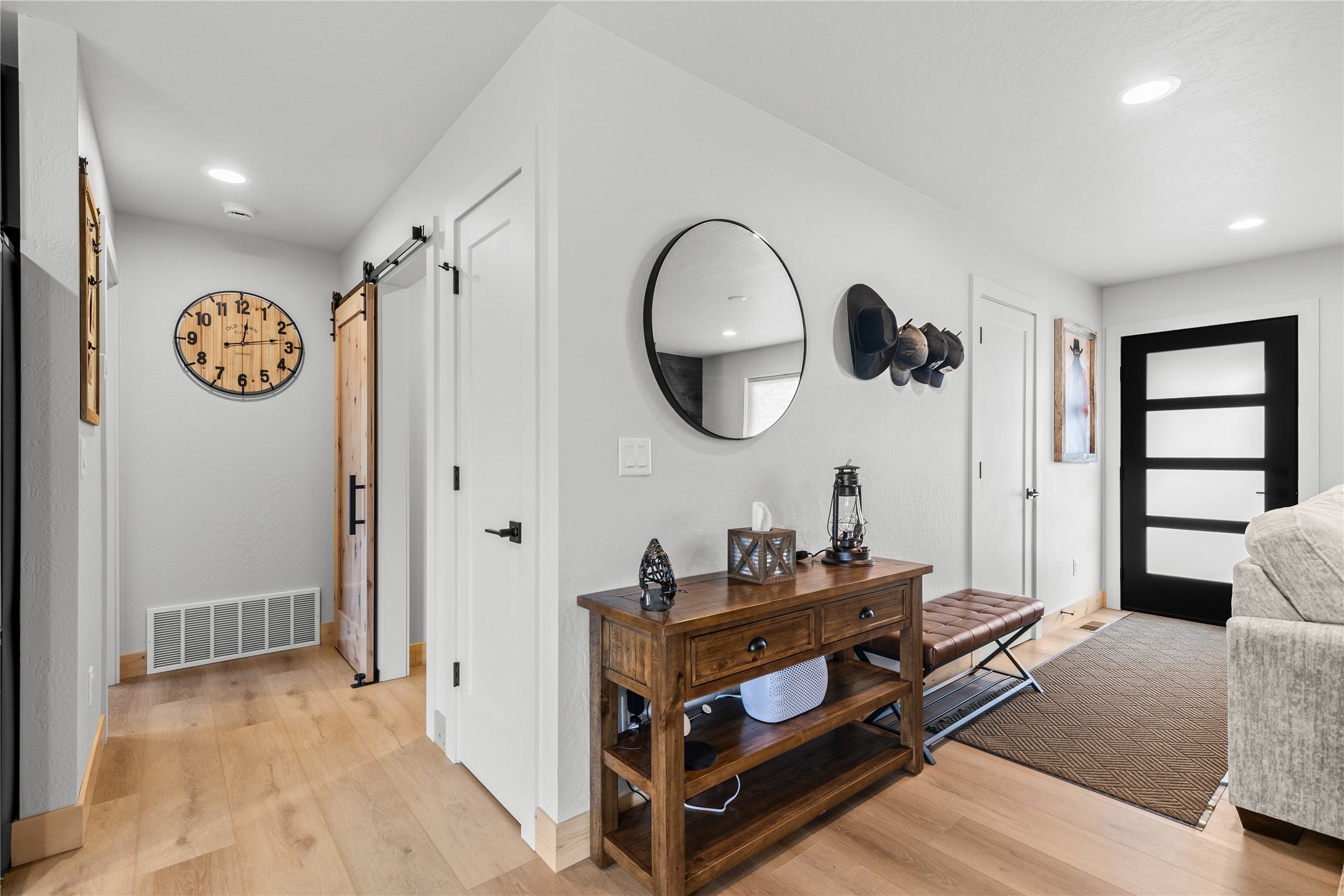 Kalispell, Montana, 59901, United States, 3 Bedrooms Bedrooms, ,2 BathroomsBathrooms,Residential,For Sale,1999069