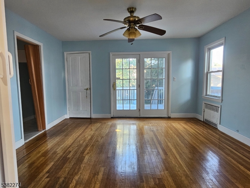 Union Twp., New Jersey, 07083, United States, 3 Bedrooms Bedrooms, ,2 BathroomsBathrooms,Residential,For Sale,1938987