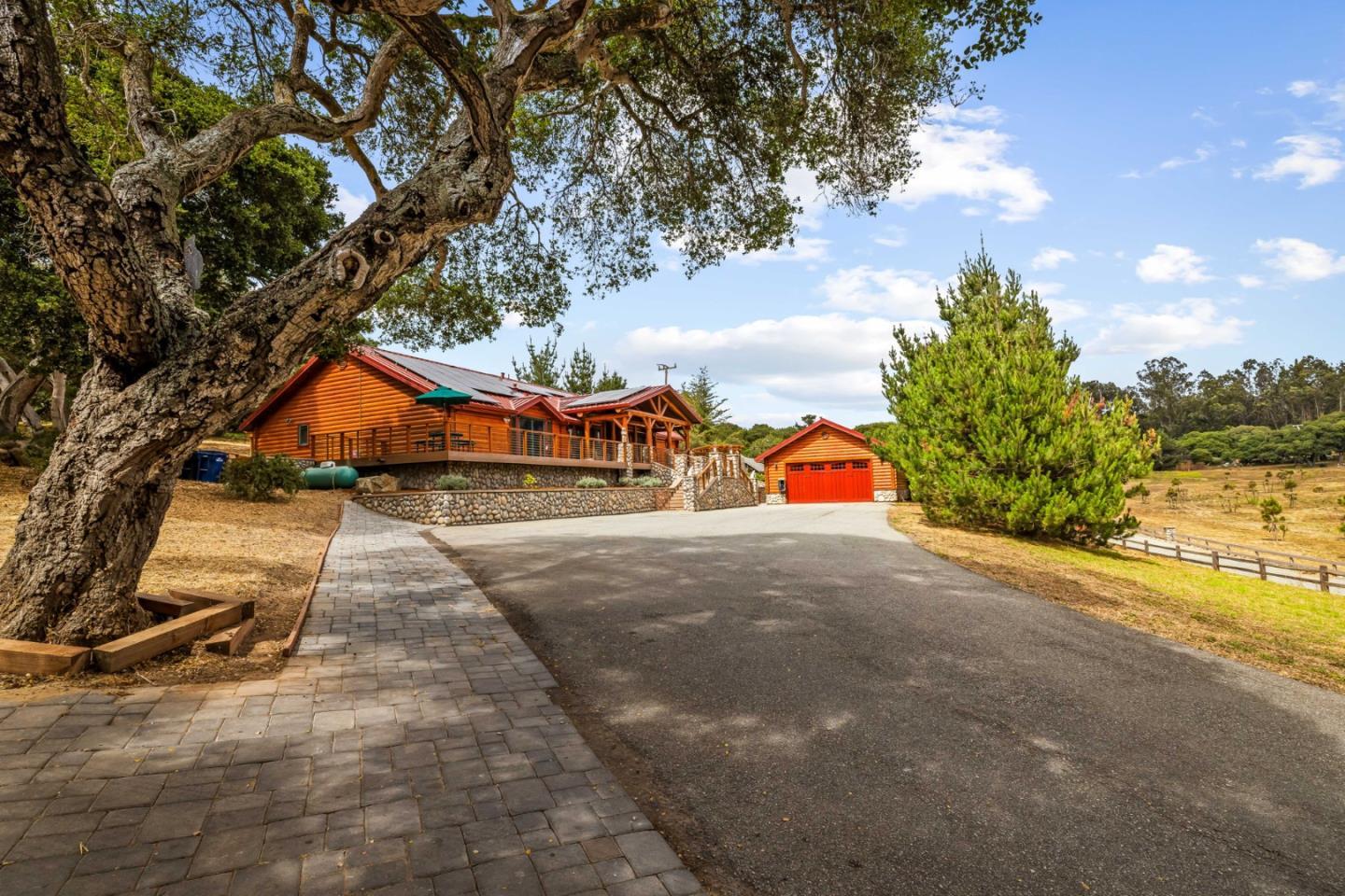 Salinas, California, 93907, United States, 3 Bedrooms Bedrooms, ,4 BathroomsBathrooms,Residential,For Sale,1899986