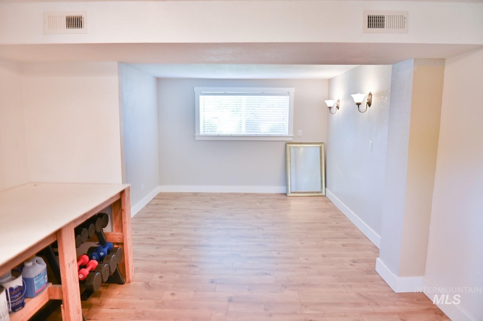 300 Iowa St, Boise, Idaho, 83706, United States, 3 Bedrooms Bedrooms, ,2 BathroomsBathrooms,Residential,For Sale,300 Iowa St,1432131