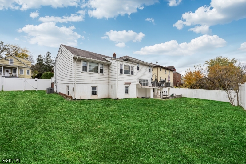 Woodland Park, New Jersey, 07424, United States, 3 Bedrooms Bedrooms, ,3 BathroomsBathrooms,Residential,For Sale,1984808