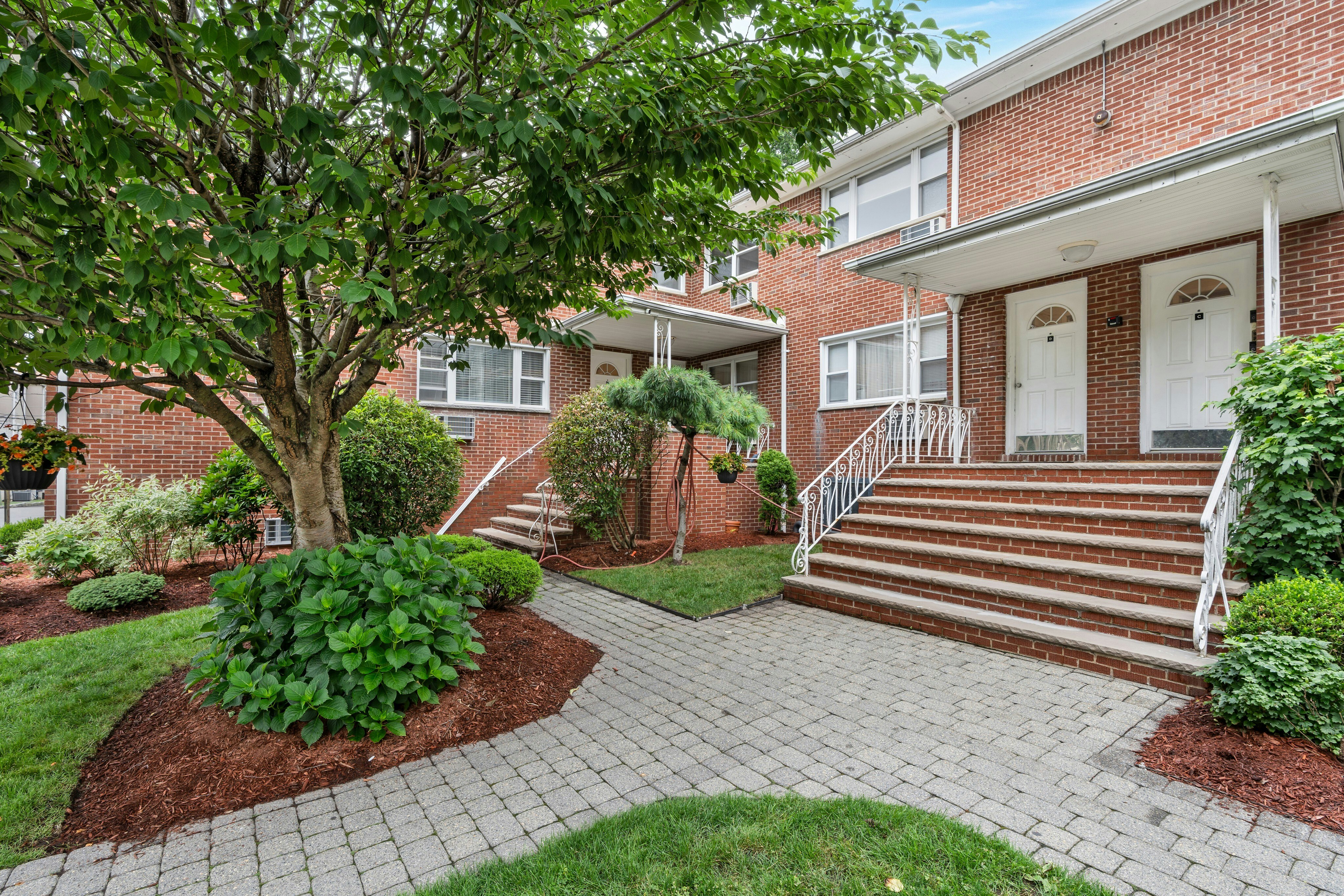  201 Oakdene Place, Cliffside Park, NJ 07010 - 物件實景