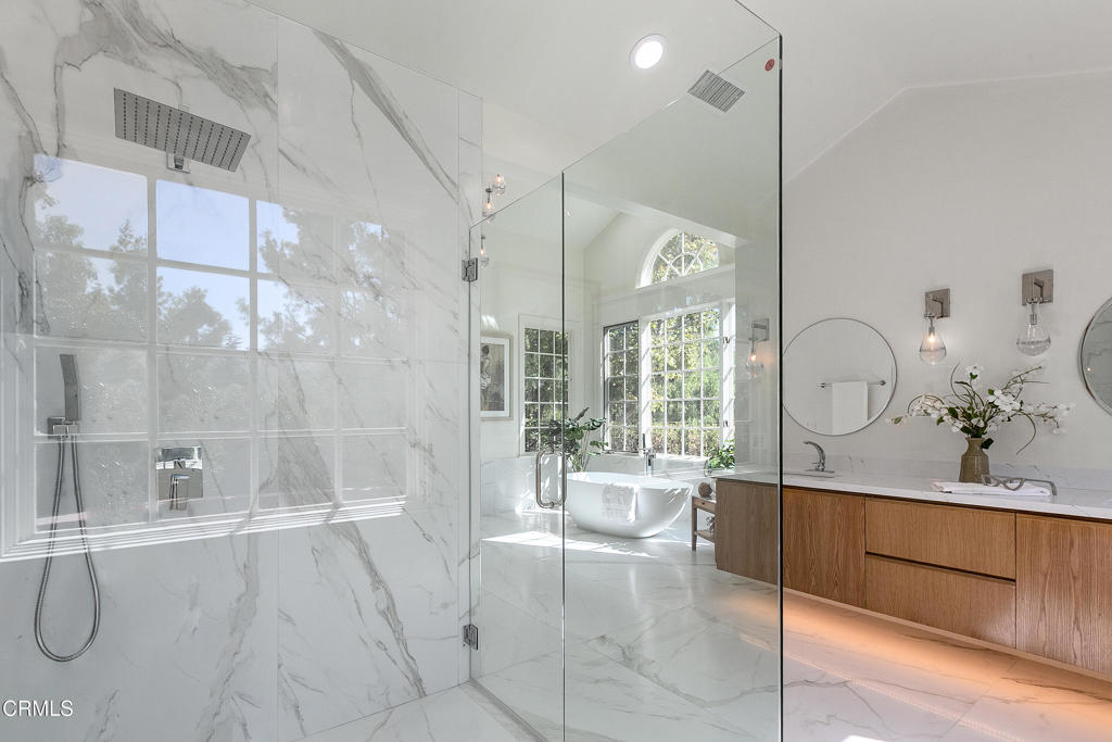 Camarillo, California, 93012, United States, 5 Bedrooms Bedrooms, ,7 BathroomsBathrooms,Residential,For Sale,1996163