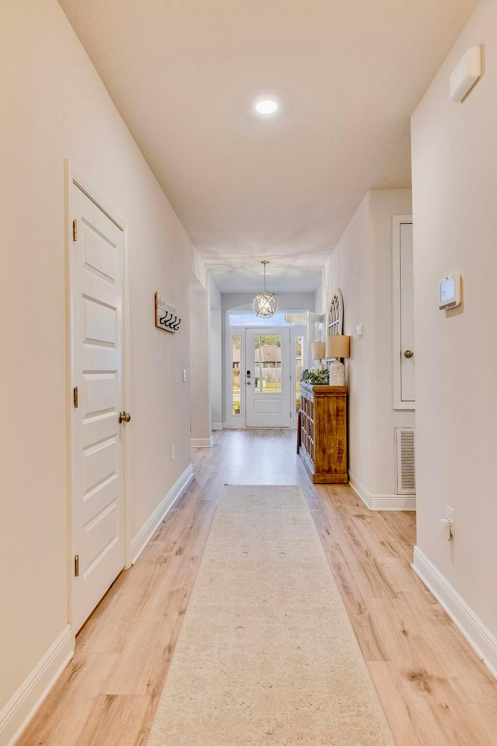 Freeport, Florida, 32439, United States, 5 Bedrooms Bedrooms, ,3 BathroomsBathrooms,Residential,For Sale,1976395