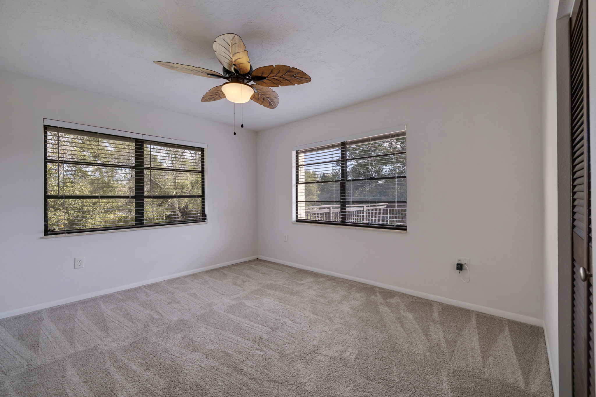 Palmetto, Florida, 34221, United States, 5 Bedrooms Bedrooms, ,4 BathroomsBathrooms,Residential,For Sale,1921911