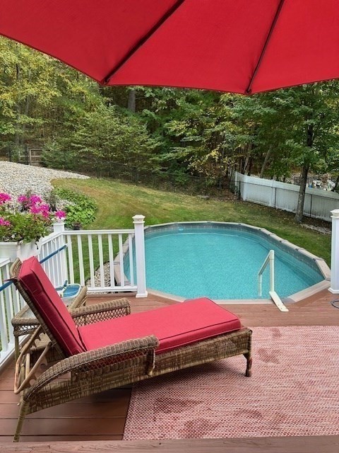 Northbridge, Massachusetts, 01534, United States, 4 Bedrooms Bedrooms, ,2 BathroomsBathrooms,Residential,For Sale,1977320