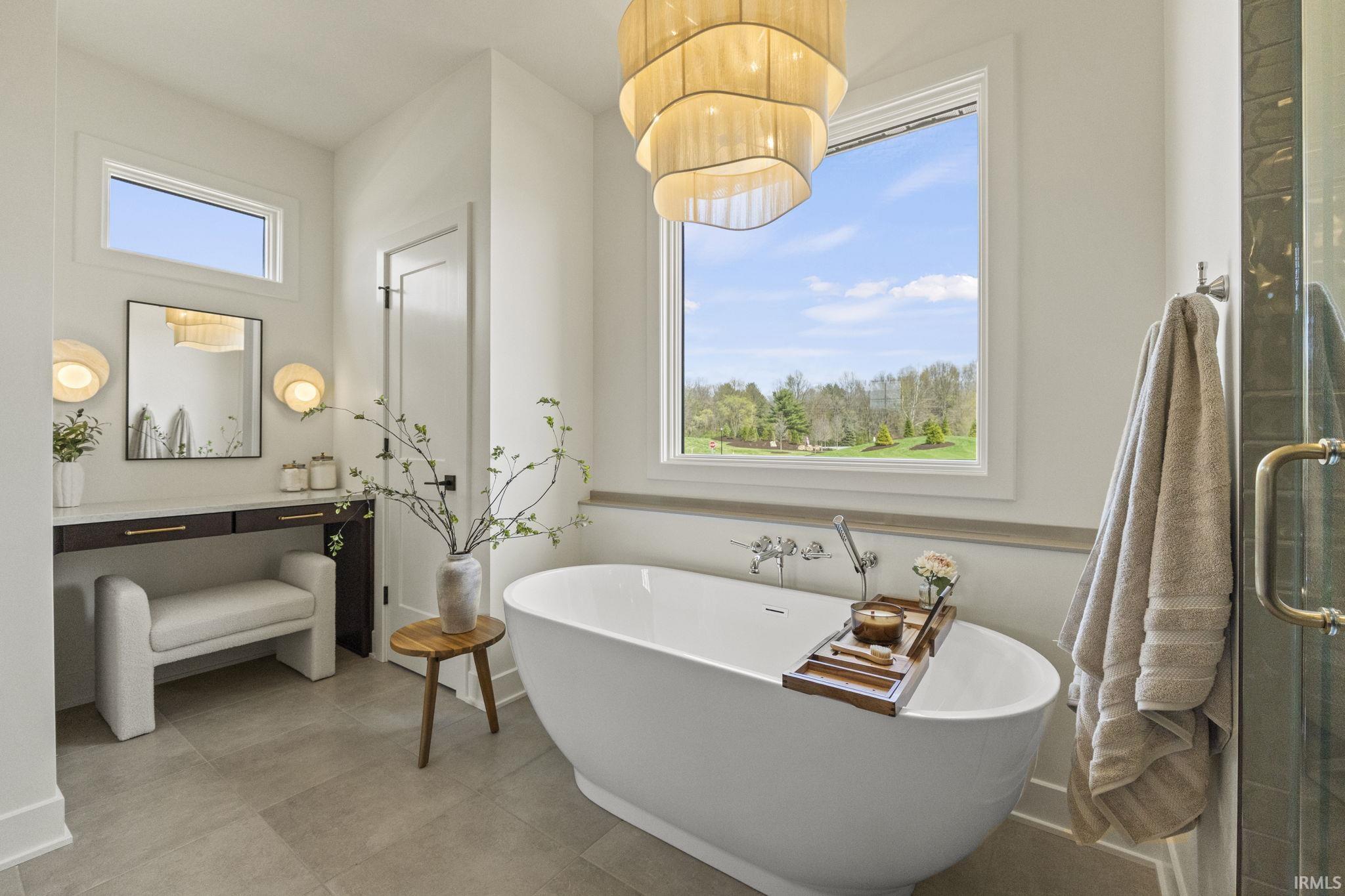 Huntertown, Indiana, 46748, United States, 4 Bedrooms Bedrooms, ,4 BathroomsBathrooms,Residential,For Sale,2005493