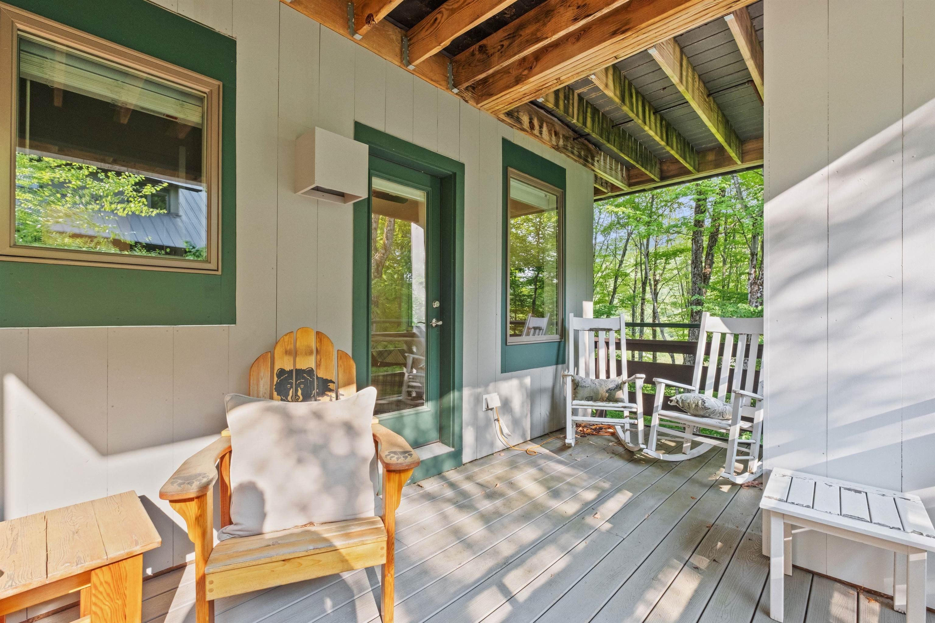 Lincoln, New Hampshire, 03251, United States, 5 Bedrooms Bedrooms, ,3 BathroomsBathrooms,Residential,For Sale,1981884