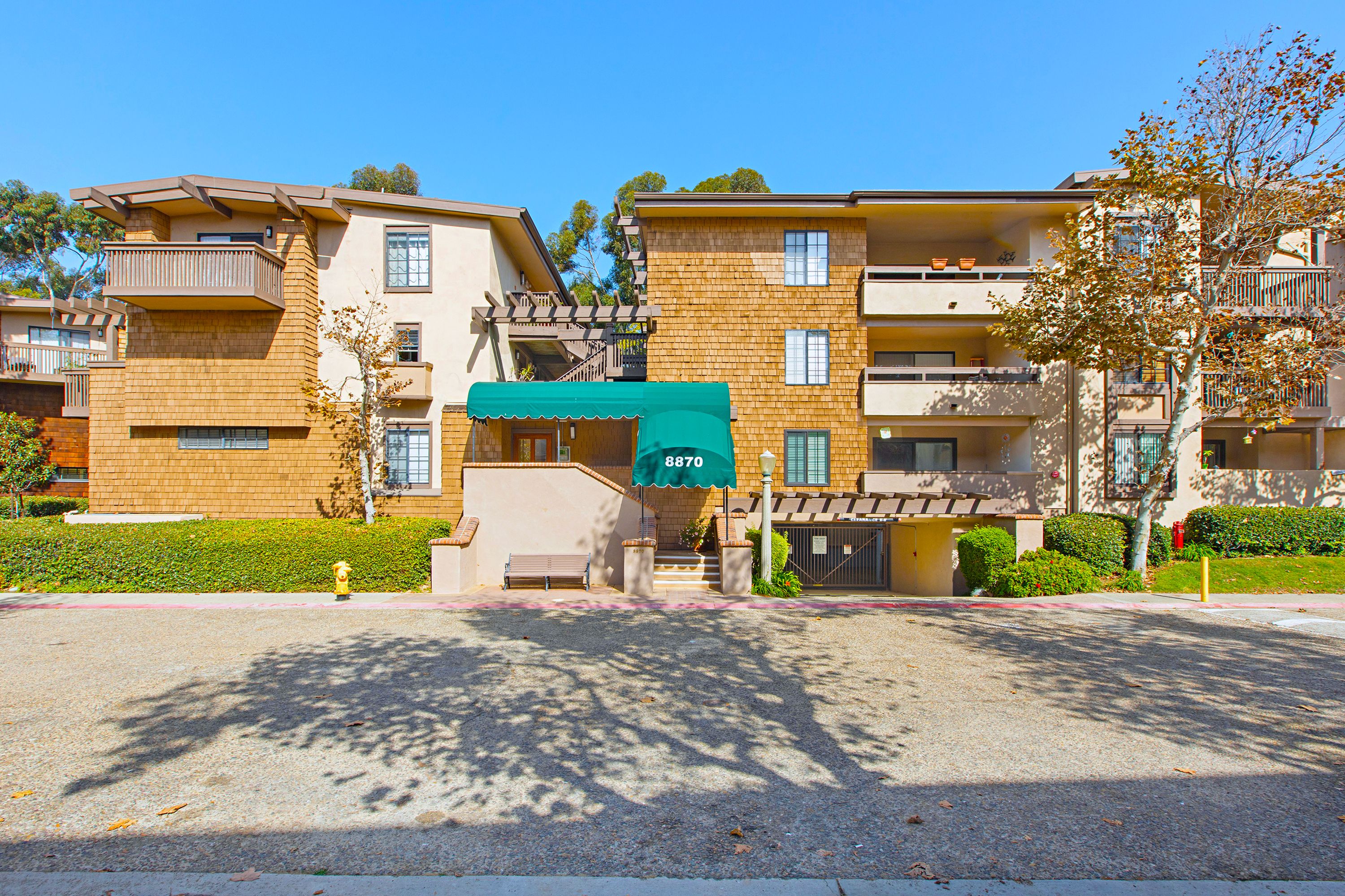  8870 Villa La Jolla Drive, San Diego, CA 92037 - 物件實景