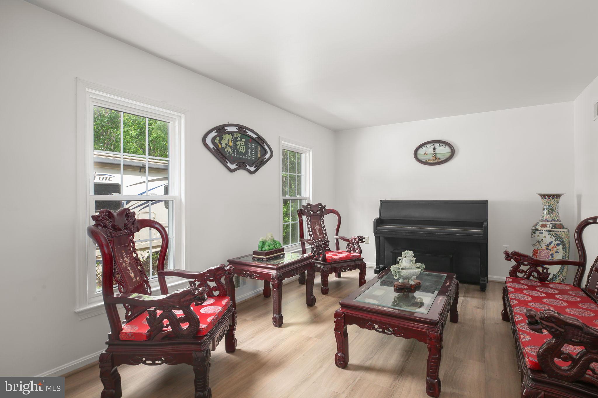 Fairfax Station, Virginia, 22039, United States, 4 Bedrooms Bedrooms, ,3 BathroomsBathrooms,Residential,For Sale,2049120