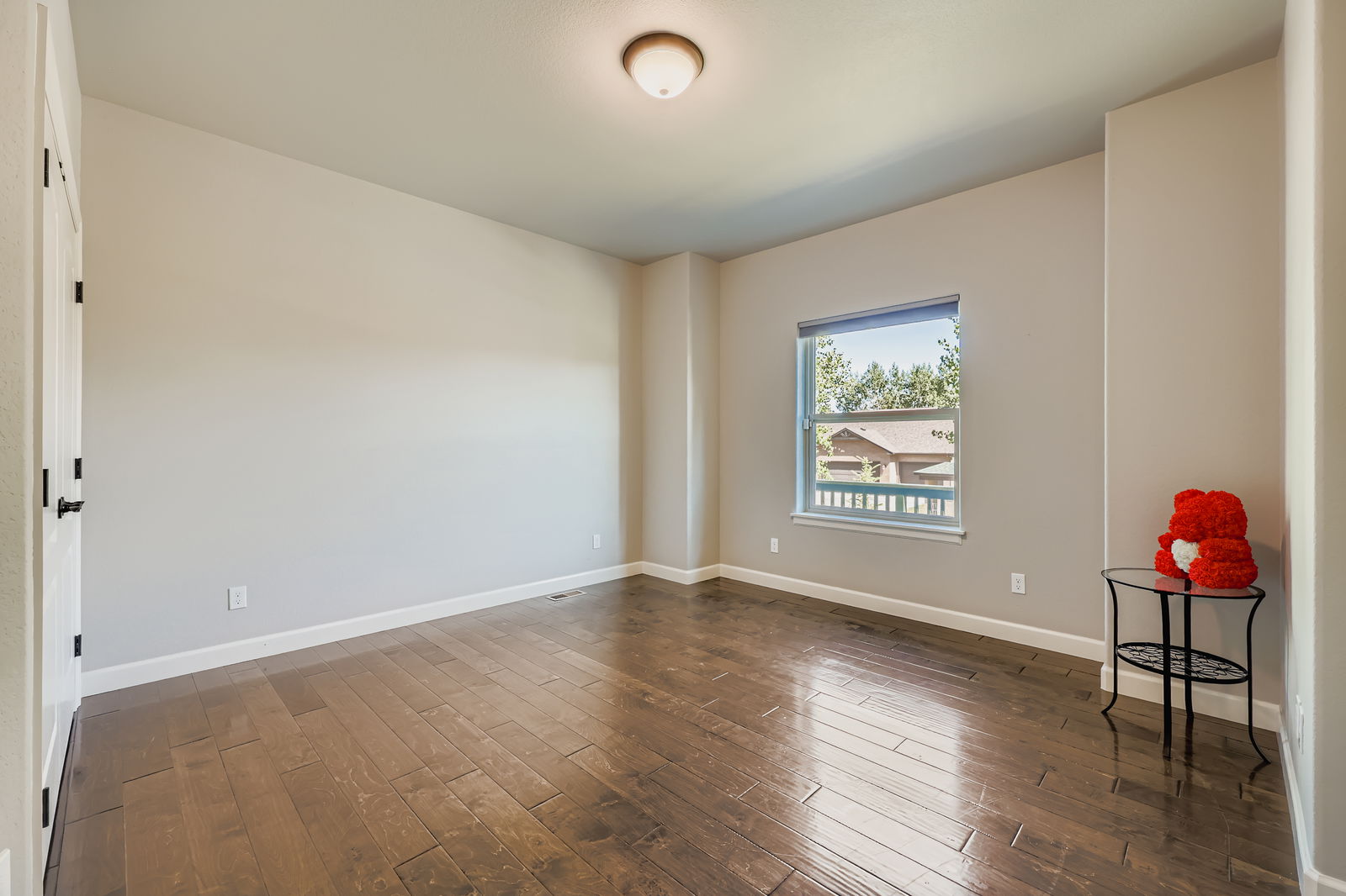 Woodland Park, Colorado, 80863, United States, 3 Bedrooms Bedrooms, ,2 BathroomsBathrooms,Residential,For Sale,1908938
