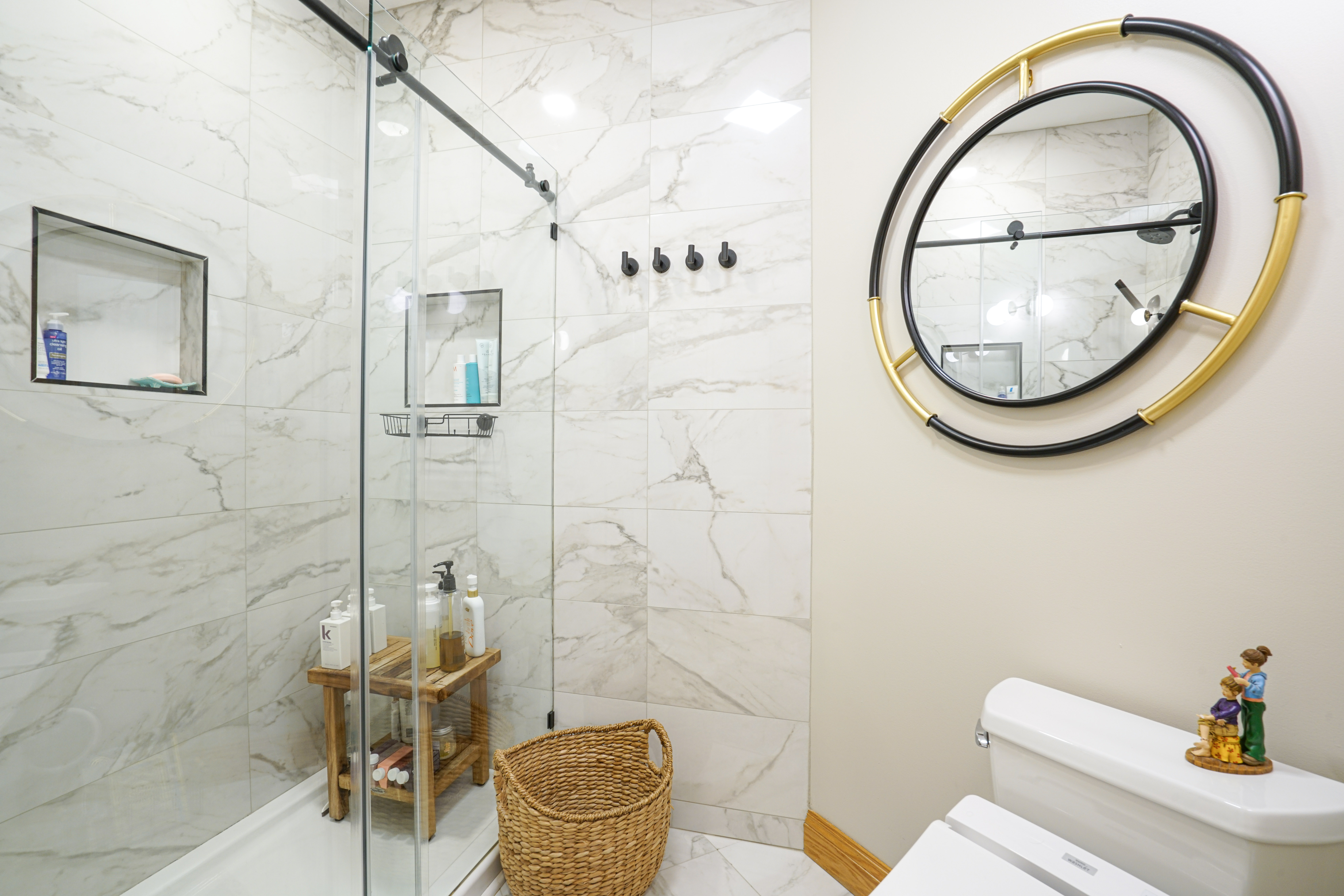 Horner, West Virginia, 26732, United States, 4 Bedrooms Bedrooms, ,4 BathroomsBathrooms,Residential,For Sale,1955004