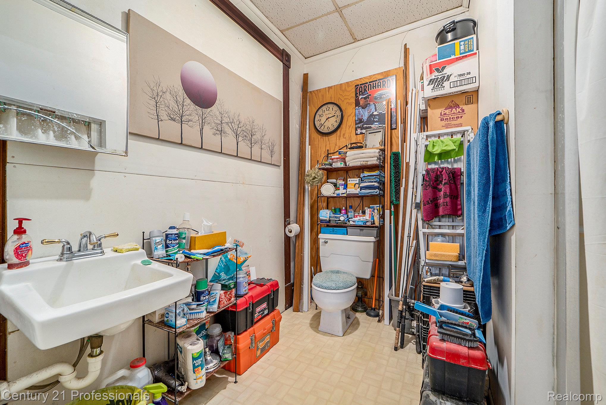 Rochester, Michigan, 48307, United States, ,4 BathroomsBathrooms,Residential,For Sale,1983342