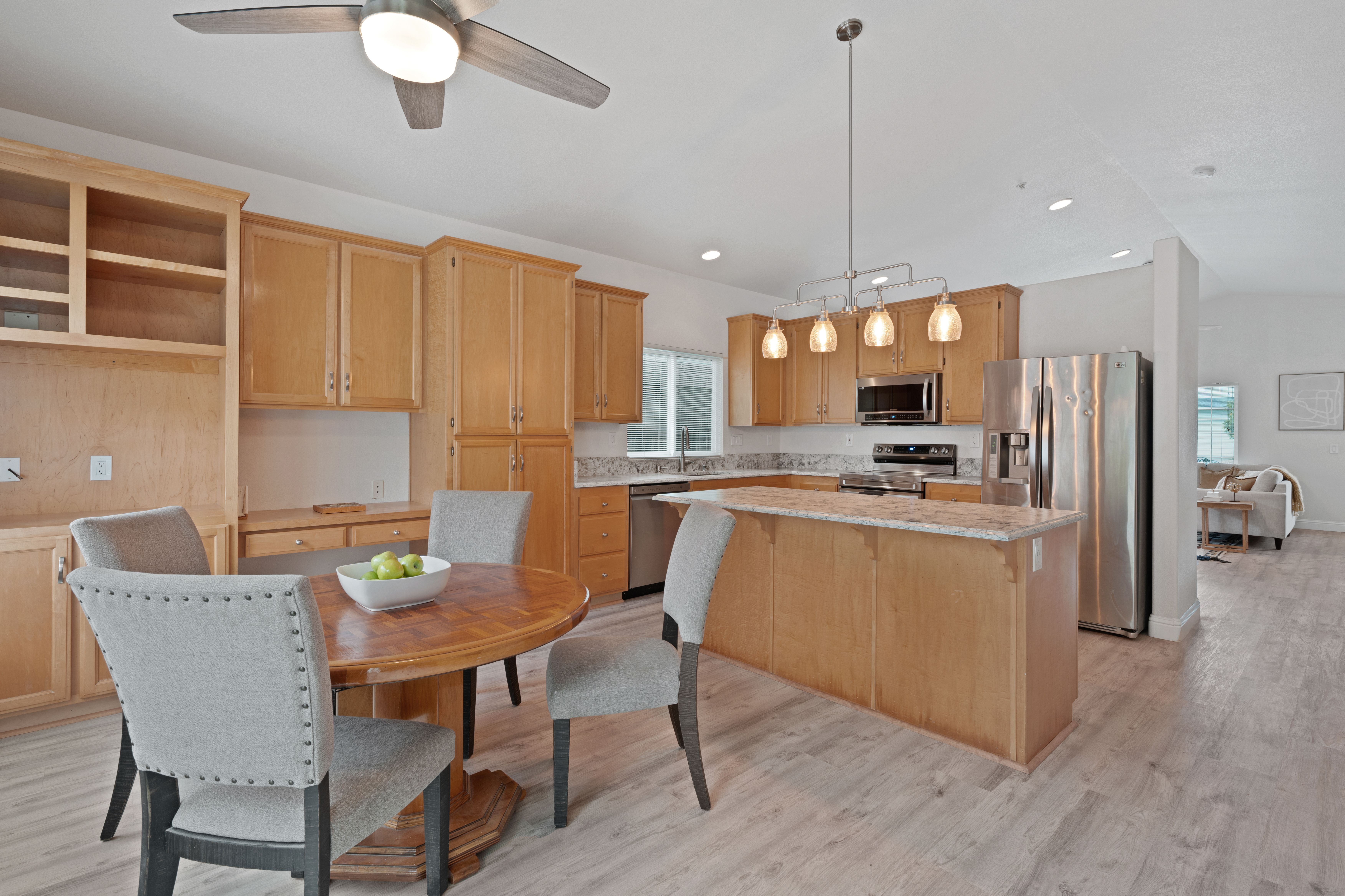  Single Level Healdsburg Gem - 物件實景