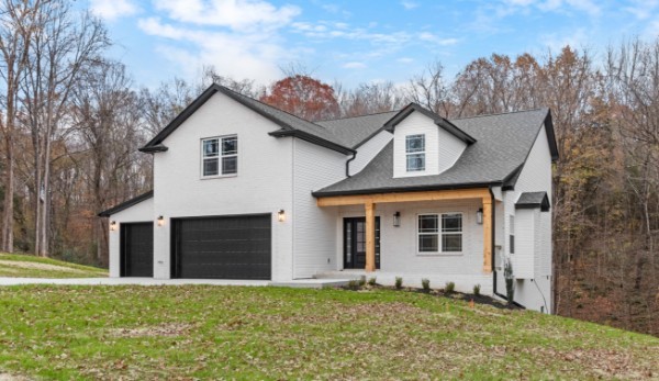 Cumberland Furnace, Tennessee, 37051, United States, 4 Bedrooms Bedrooms, ,4 BathroomsBathrooms,Residential,For Sale,2005990