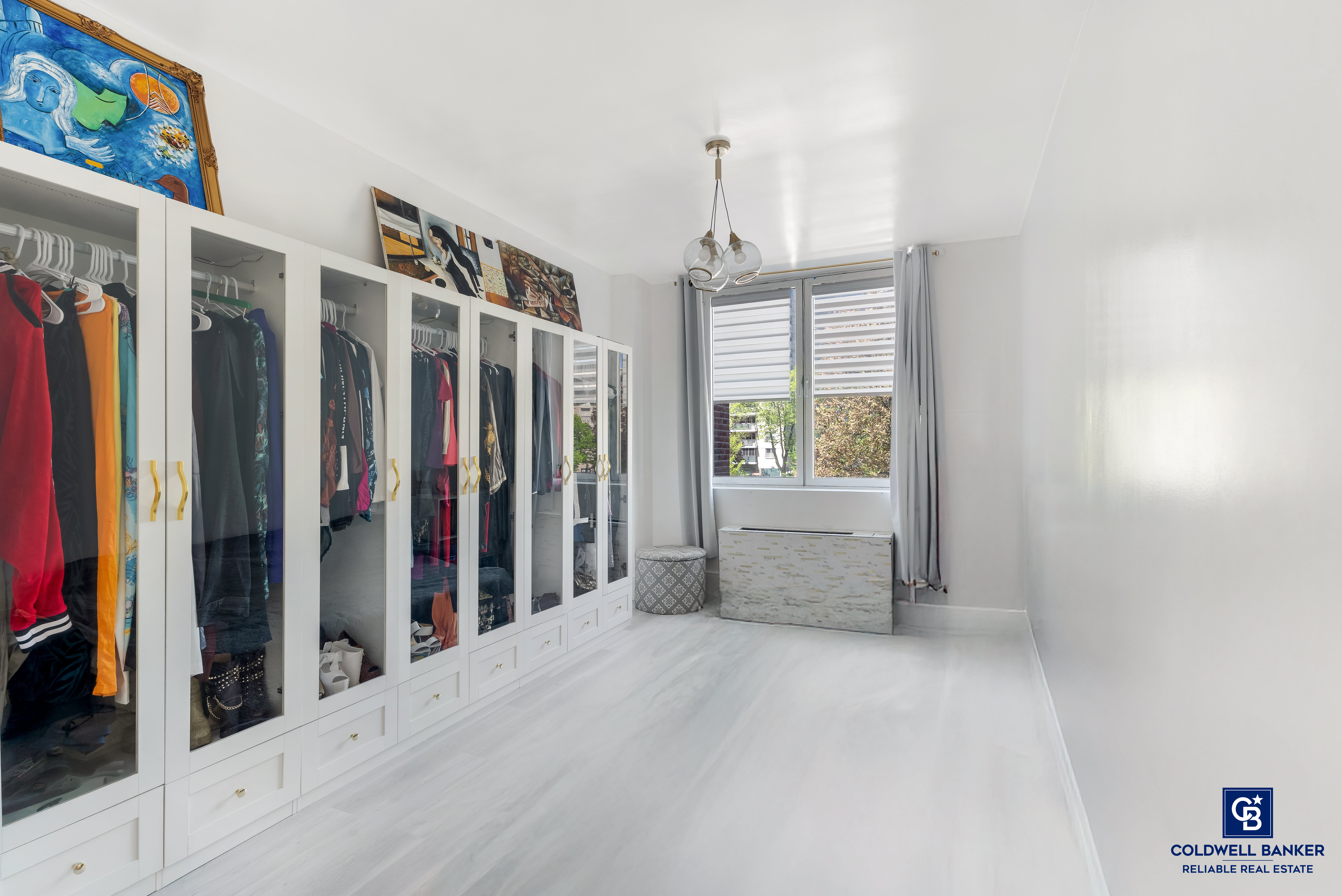 Brooklyn, New York, 11235, United States, 1 Bedroom Bedrooms, ,1 BathroomBathrooms,Residential,For Sale,1818235