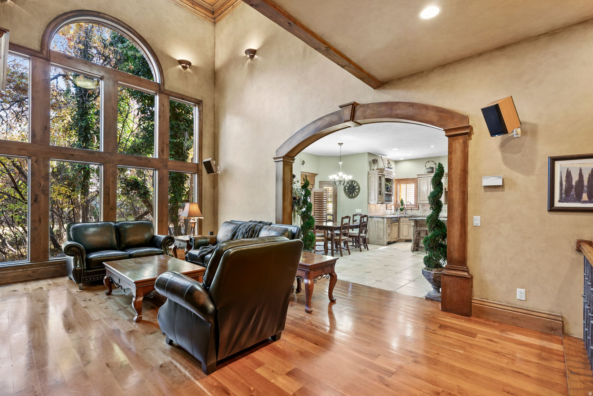 Sandy, Utah, 84092, United States, 6 Bedrooms Bedrooms, ,7 BathroomsBathrooms,Residential,For Sale,1988296