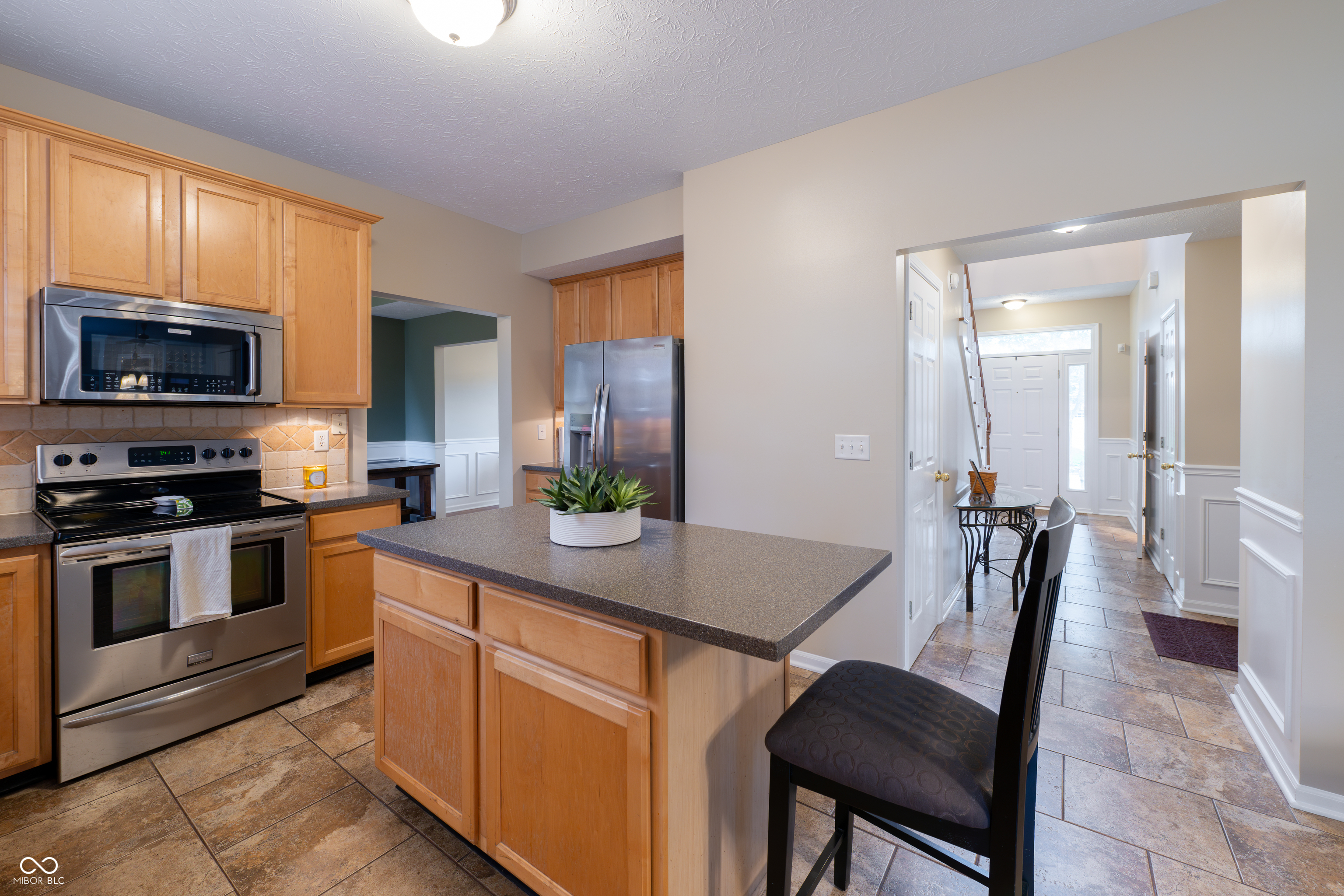 Carmel, Indiana, 46033, United States, 4 Bedrooms Bedrooms, ,4 BathroomsBathrooms,Residential,For Sale,1975371