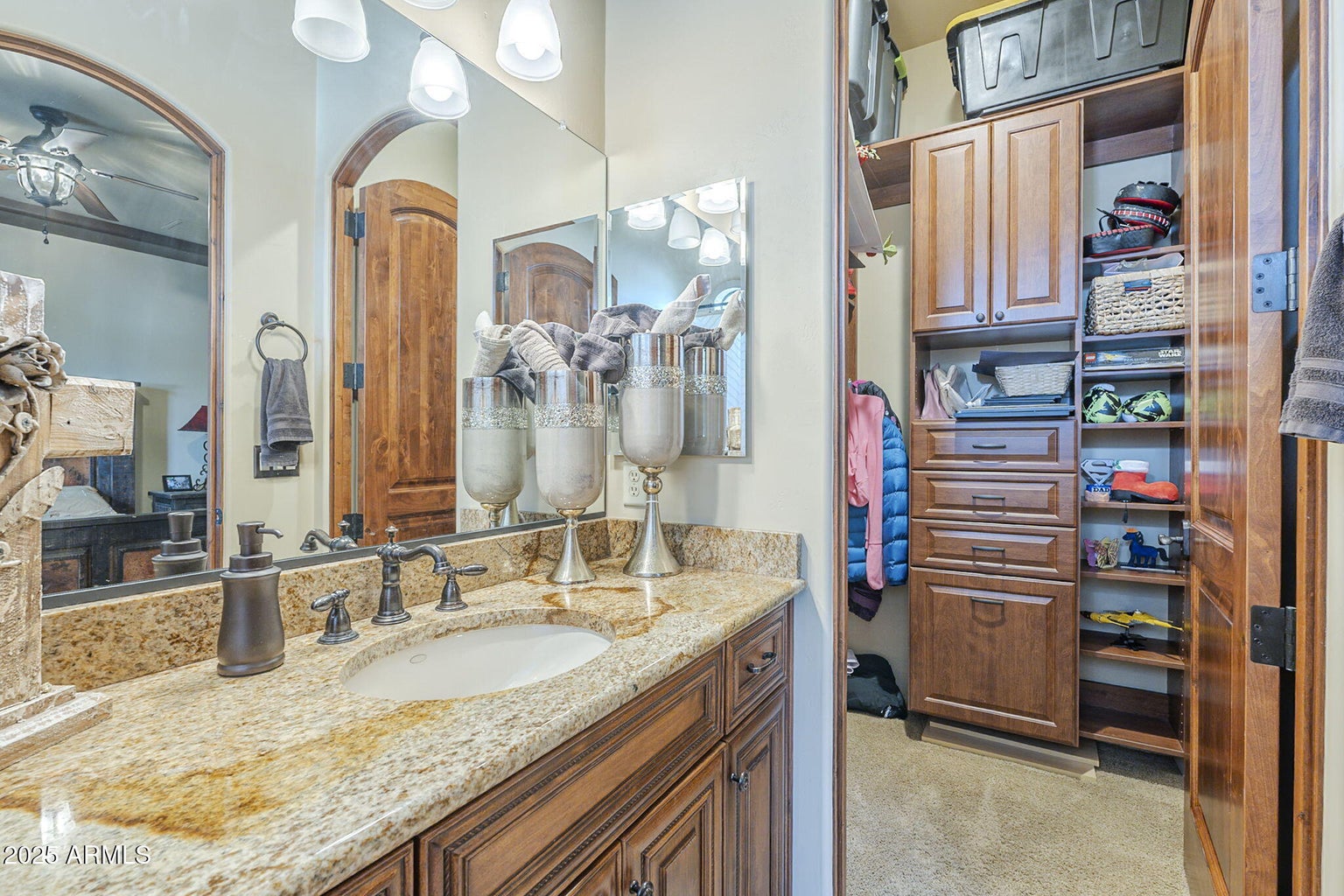 Queen Creek, Arizona, 85142, United States, 4 Bedrooms Bedrooms, ,5 BathroomsBathrooms,Residential,For Sale,1984232