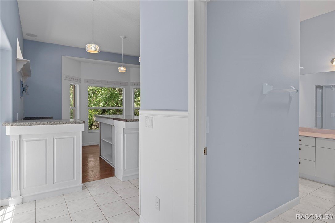 Homosassa, Florida, 34446, United States, 5 Bedrooms Bedrooms, ,4 BathroomsBathrooms,Residential,For Sale,1916240