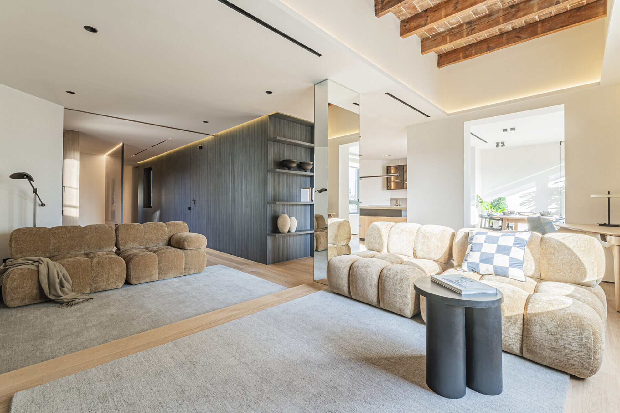  Penthouse with Terrace in Galvany: Exclusivity and Light - 物件實景