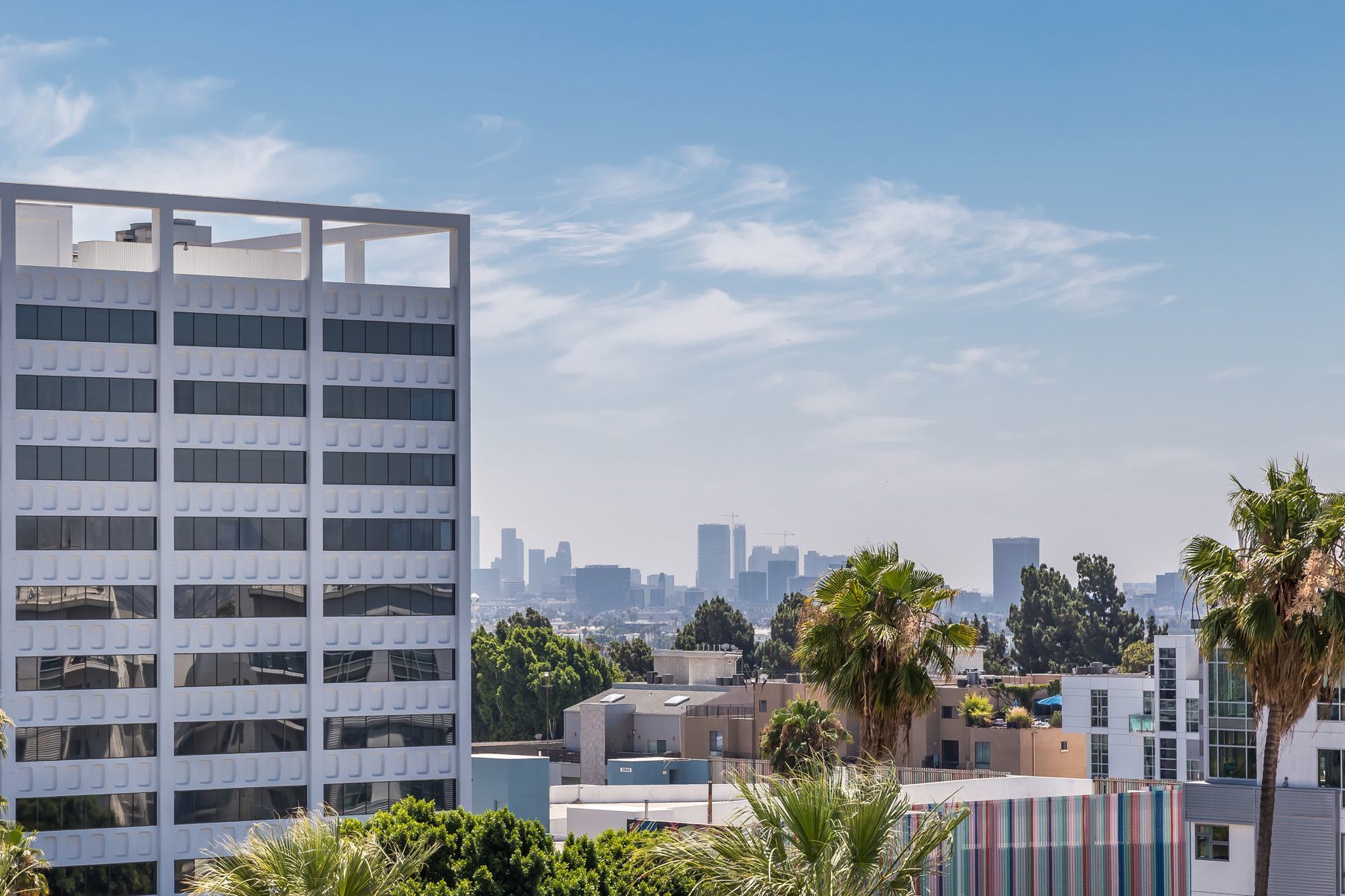  7135 Hollywood BLVD - 物件實景