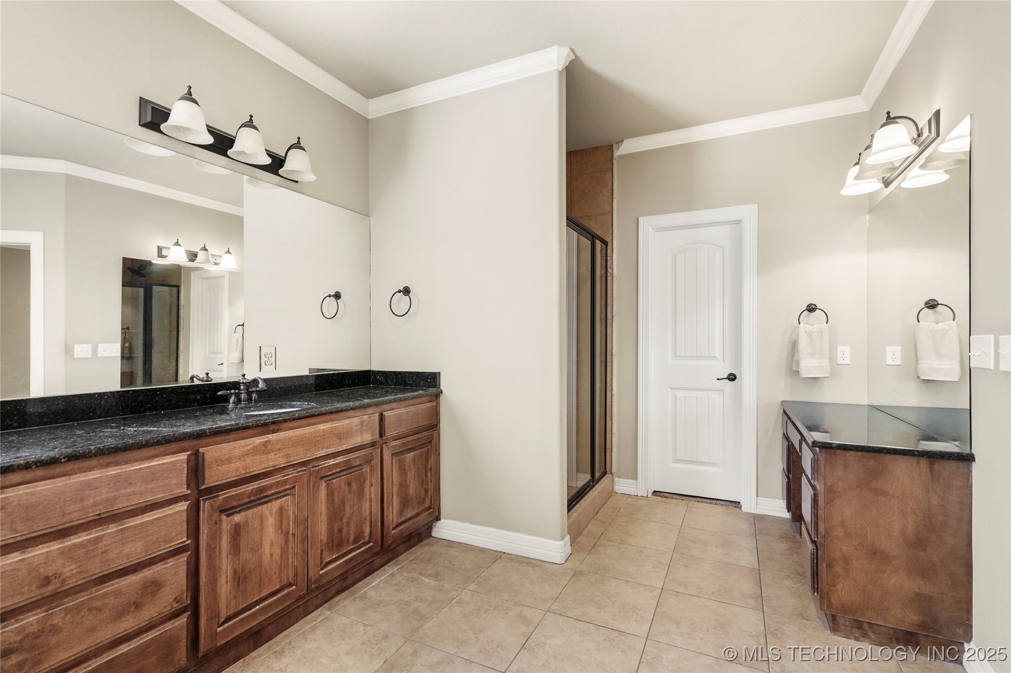 Tulsa, Oklahoma, 74137, United States, 4 Bedrooms Bedrooms, ,4 BathroomsBathrooms,Residential,For Sale,1992011