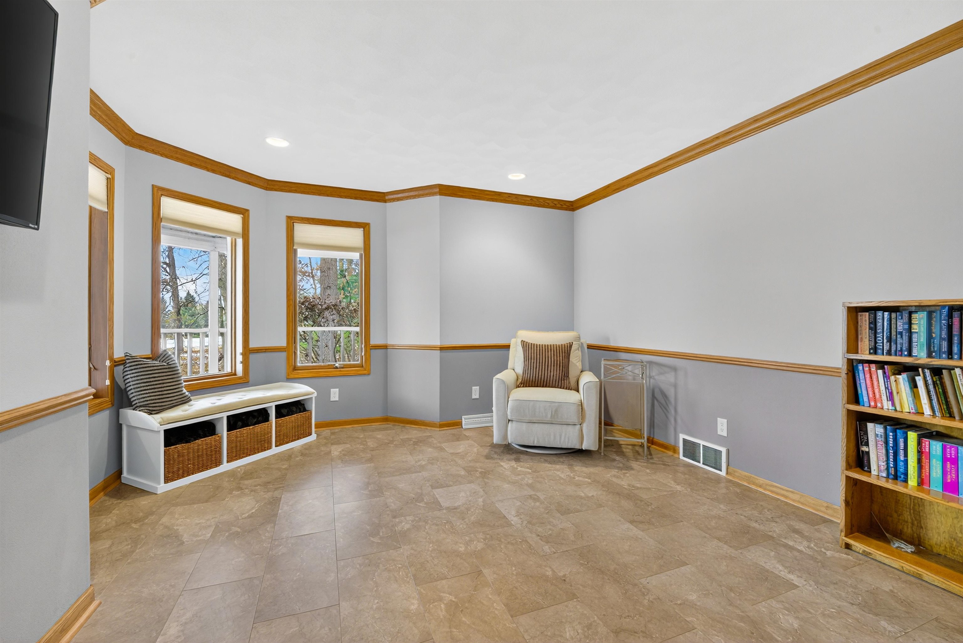 NEW LONDON, Wisconsin, 54961, United States, 3 Bedrooms Bedrooms, ,4 BathroomsBathrooms,Residential,For Sale,1996167