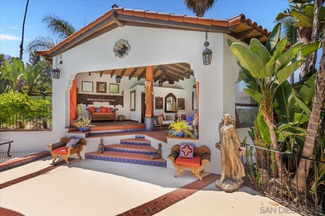 El Cajon, California, 92019, United States, 3 Bedrooms Bedrooms, ,4 BathroomsBathrooms,Residential,For Sale,1872864