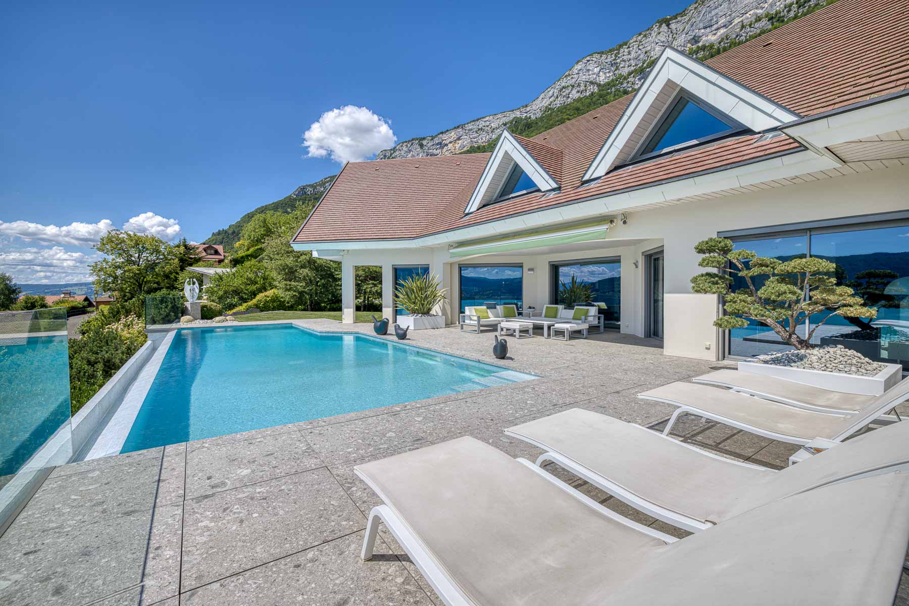  An exceptional property with panoramic view over Lake Annecy - 物件實景