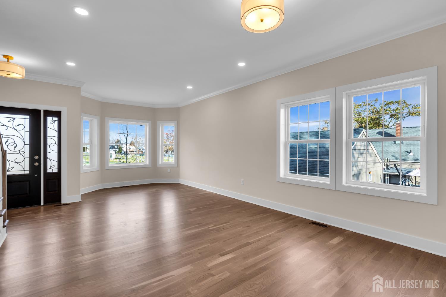 1216 - Perth Amboy, New Jersey, 08861, United States, 4 Bedrooms Bedrooms, ,3 BathroomsBathrooms,Residential,For Sale,1988550