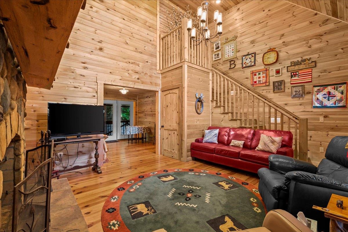 Cleveland, South Carolina, 29635, United States, 3 Bedrooms Bedrooms, ,3 BathroomsBathrooms,Residential,For Sale,1977097