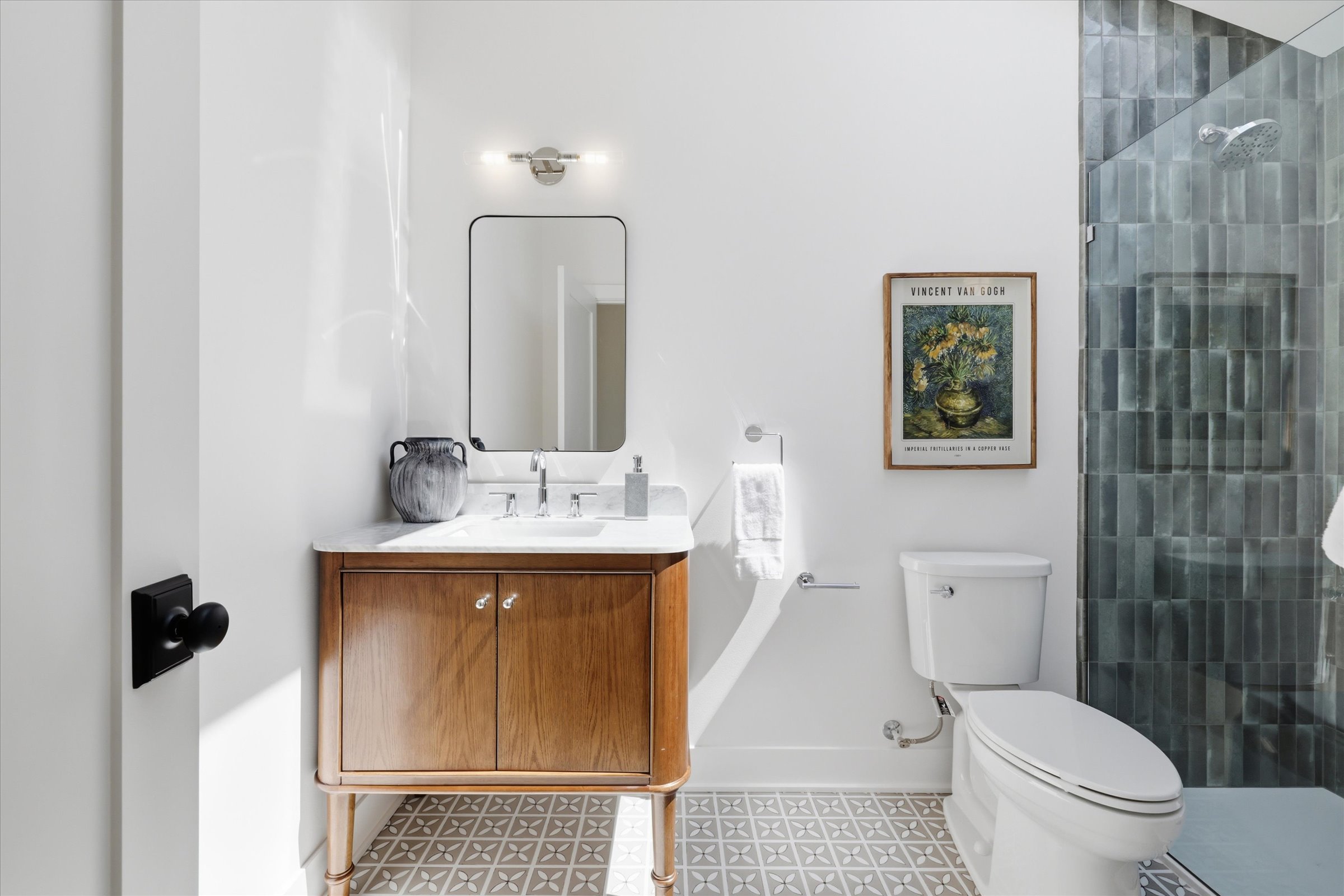  909 32nd Ave S Unit #B, Seattle, WA 98144 - 物件實景