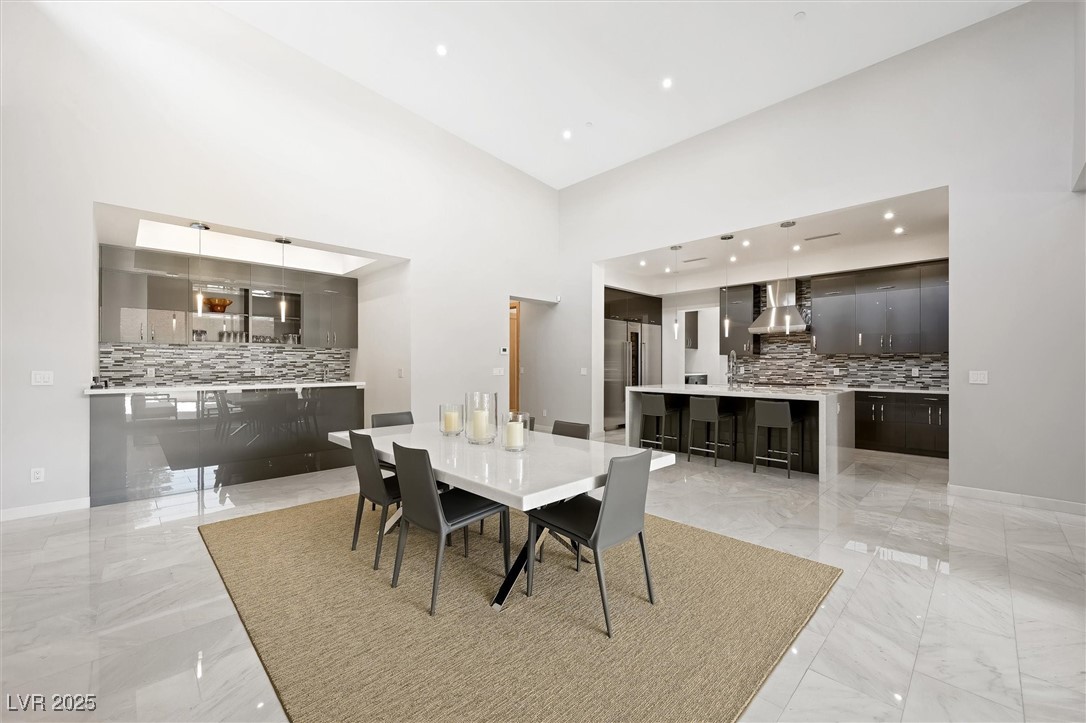 Las Vegas, Nevada, 89135, United States, 3 Bedrooms Bedrooms, ,4 BathroomsBathrooms,Residential,For Sale,1993363