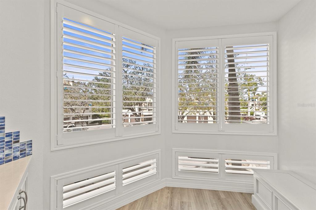 Longboat Key, Florida, 34228, United States, 2 Bedrooms Bedrooms, ,3 BathroomsBathrooms,Residential,For Sale,1743493