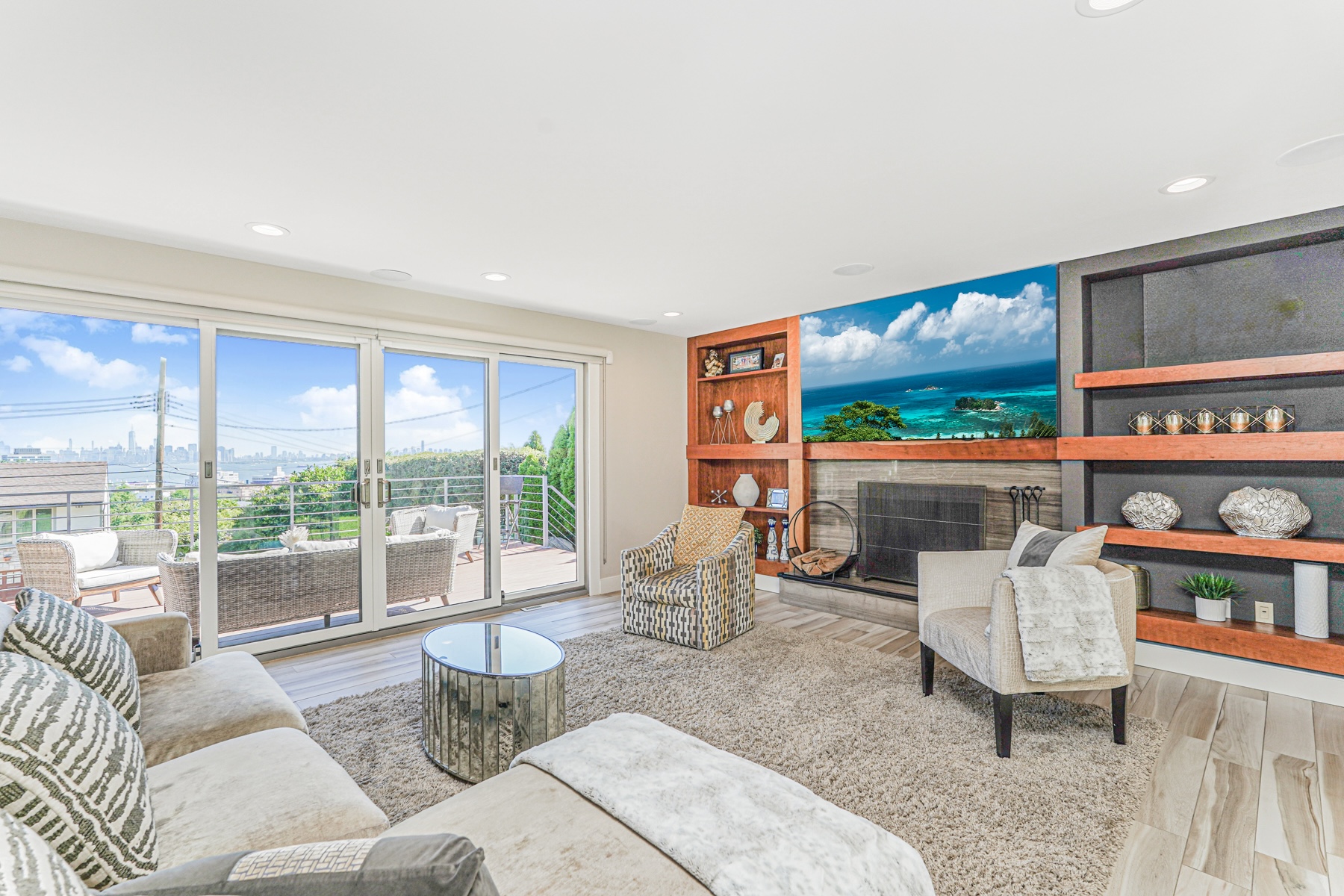 Staten Island, New York, 10304, United States, 4 Bedrooms Bedrooms, ,4 BathroomsBathrooms,Residential,For Sale,1949787