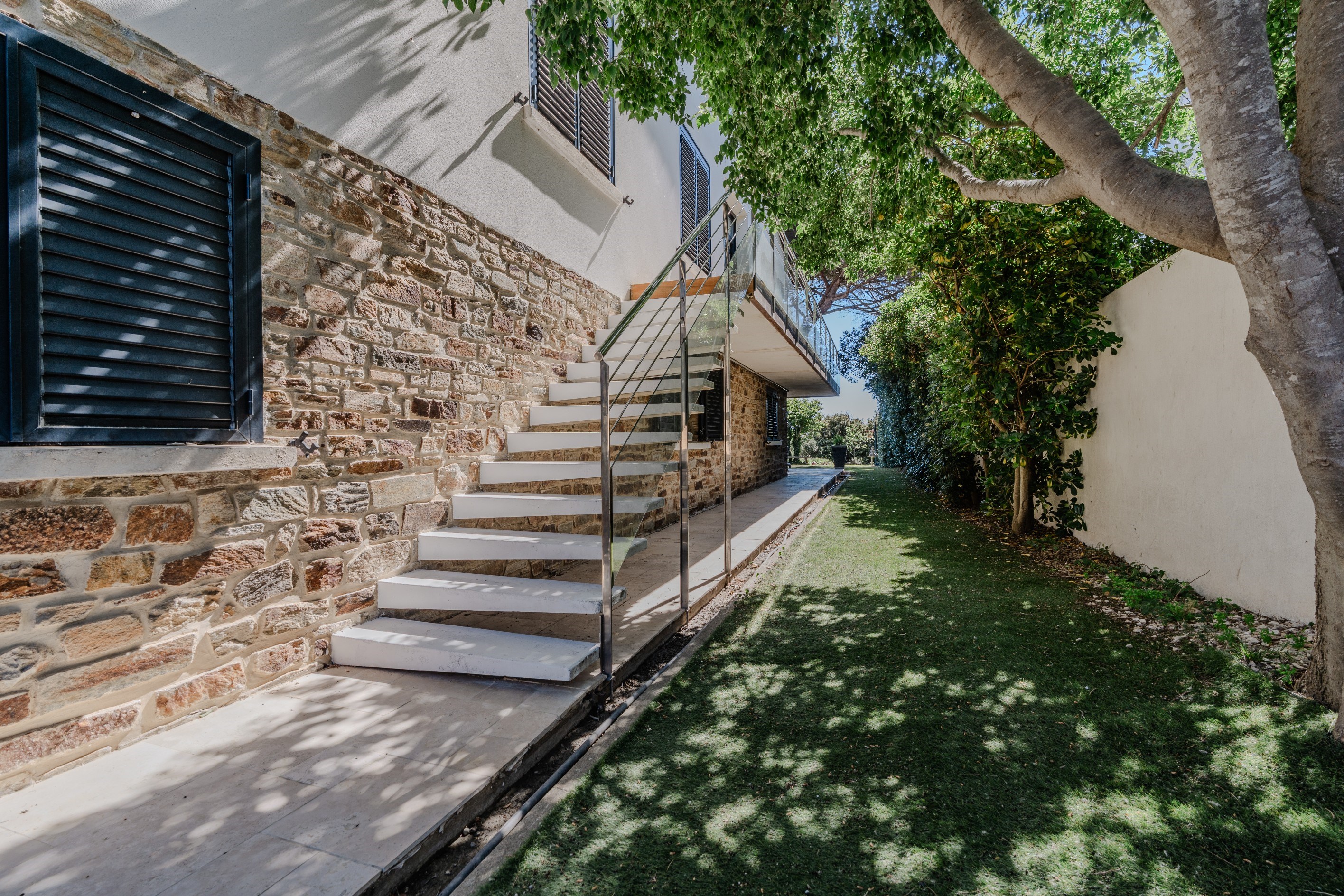  Beautiful sea-view property with swimming pool and tree-lined Garden - 物件實景