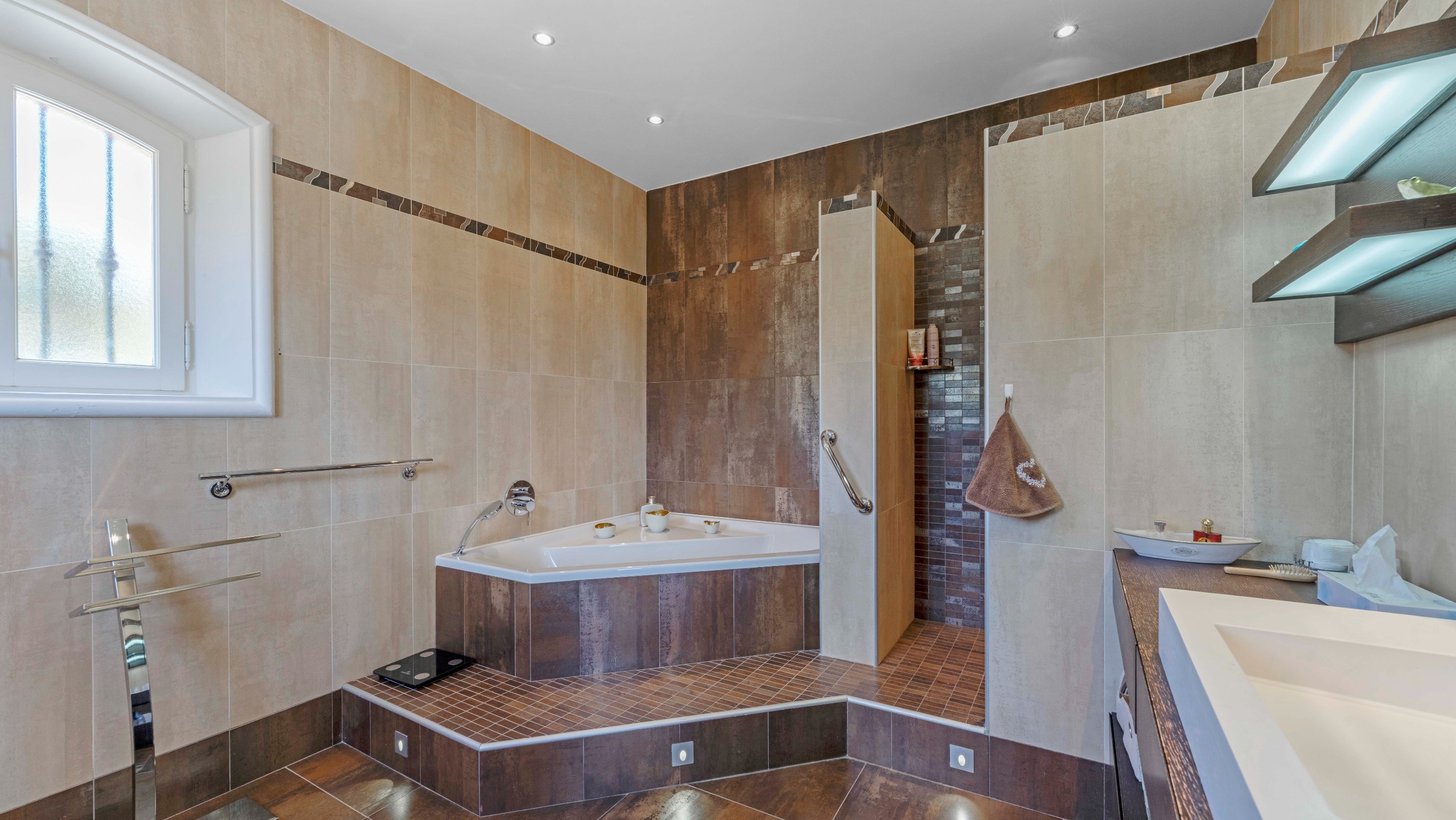 Prestigious Provençal estate with panoramic sea views in Cavalaire-sur-Mer - 物件實景