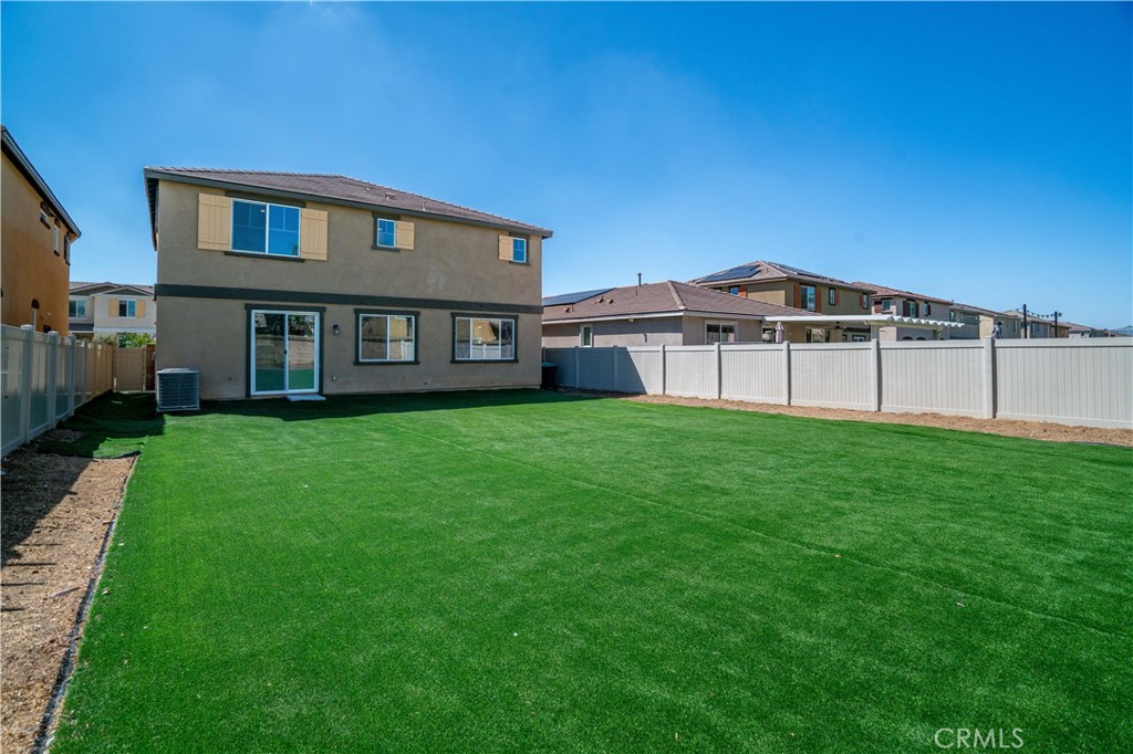 Menifee, California, 92584, United States, 5 Bedrooms Bedrooms, ,3 BathroomsBathrooms,Residential,For Sale,1936987