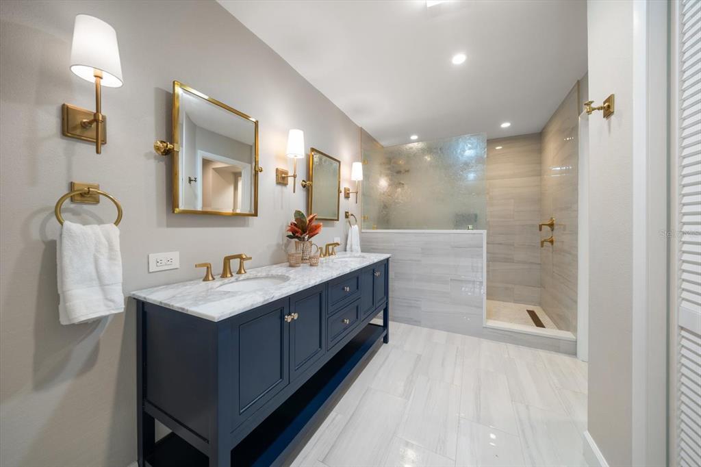 Belleair, Florida, 33756, United States, 3 Bedrooms Bedrooms, ,2 BathroomsBathrooms,Residential,For Sale,1991746