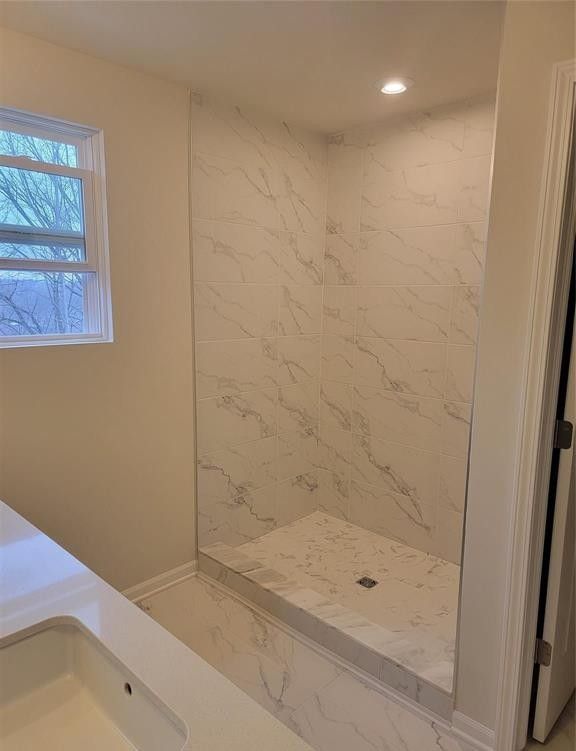 Rochester, Michigan, 48307, United States, 3 Bedrooms Bedrooms, ,3 BathroomsBathrooms,Residential,For Sale,1983938