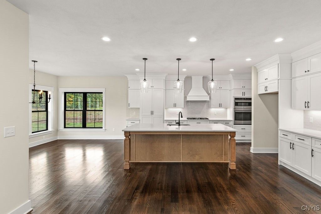 Baldwinsville, New York, 13027, United States, 4 Bedrooms Bedrooms, ,3 BathroomsBathrooms,Residential,For Sale,1991108