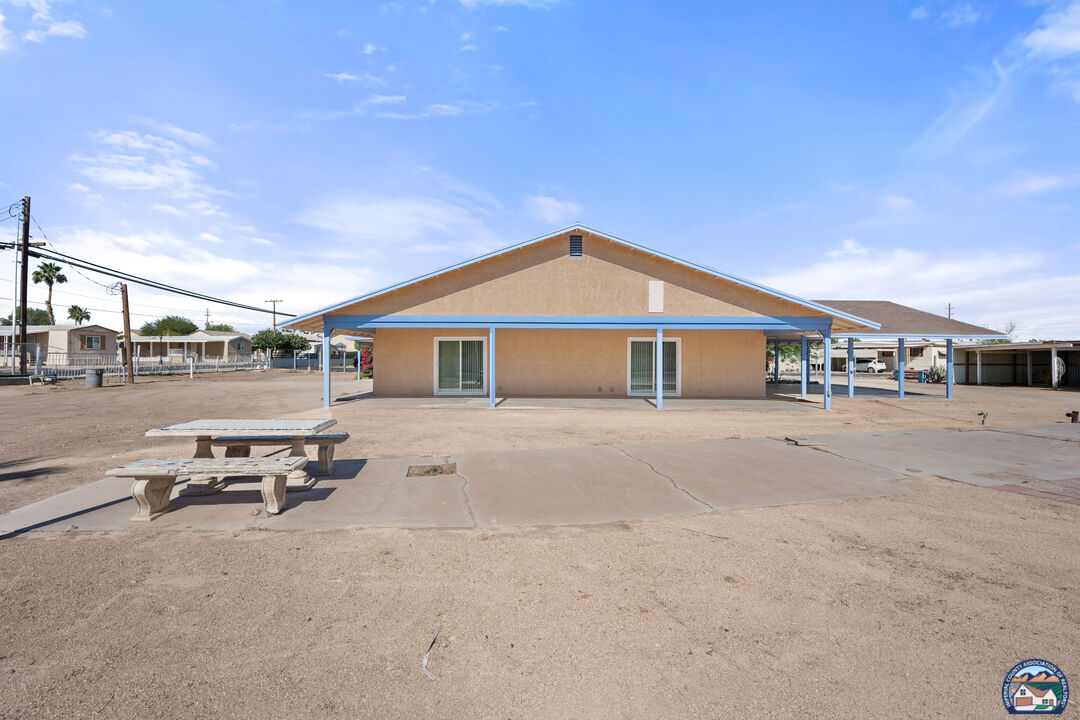 El Centro, California, 92243, United States, 3 Bedrooms Bedrooms, ,2 BathroomsBathrooms,Residential,For Sale,1939319