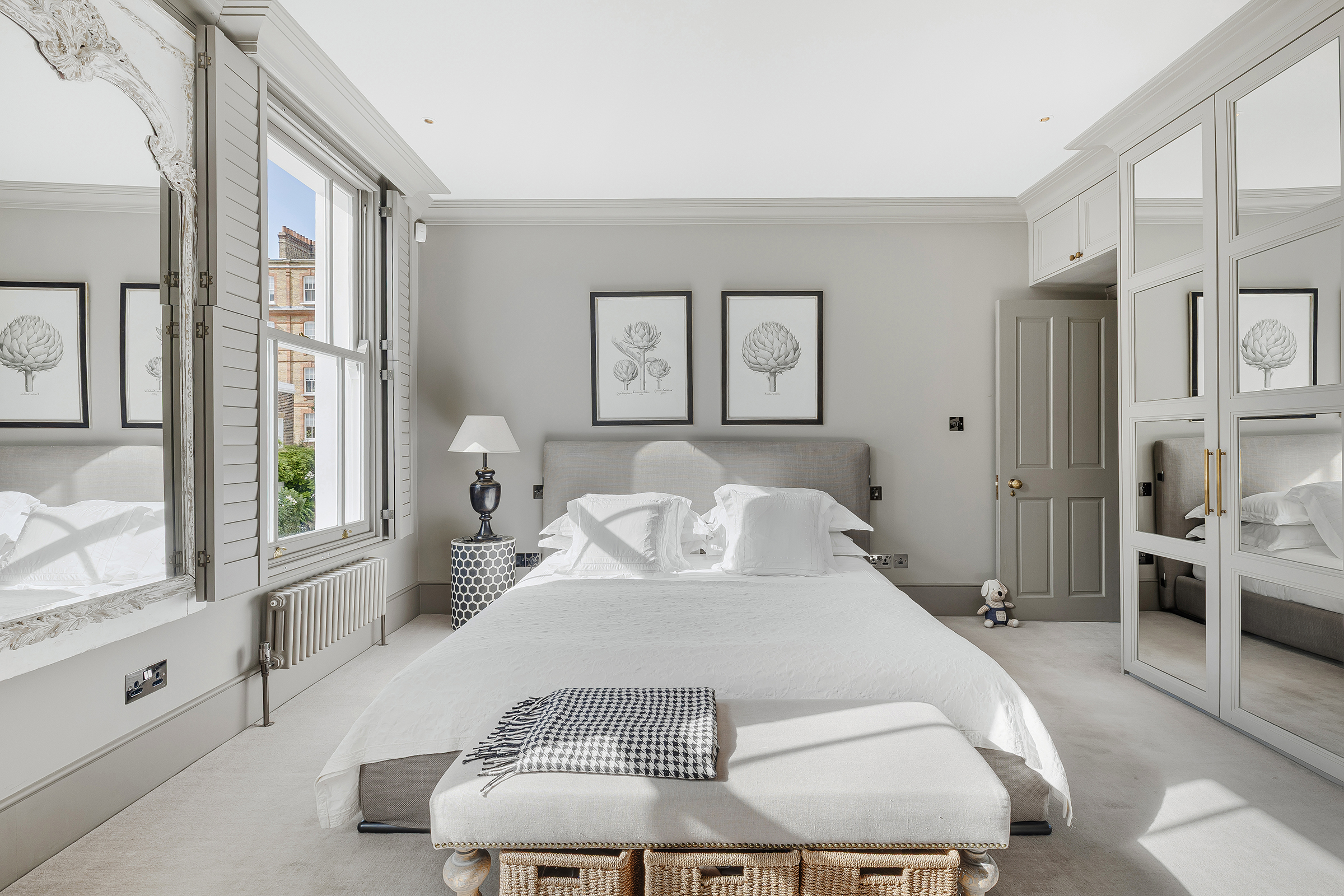  Beautifully refurbished four-bedroom home in the heart of London - 物件實景