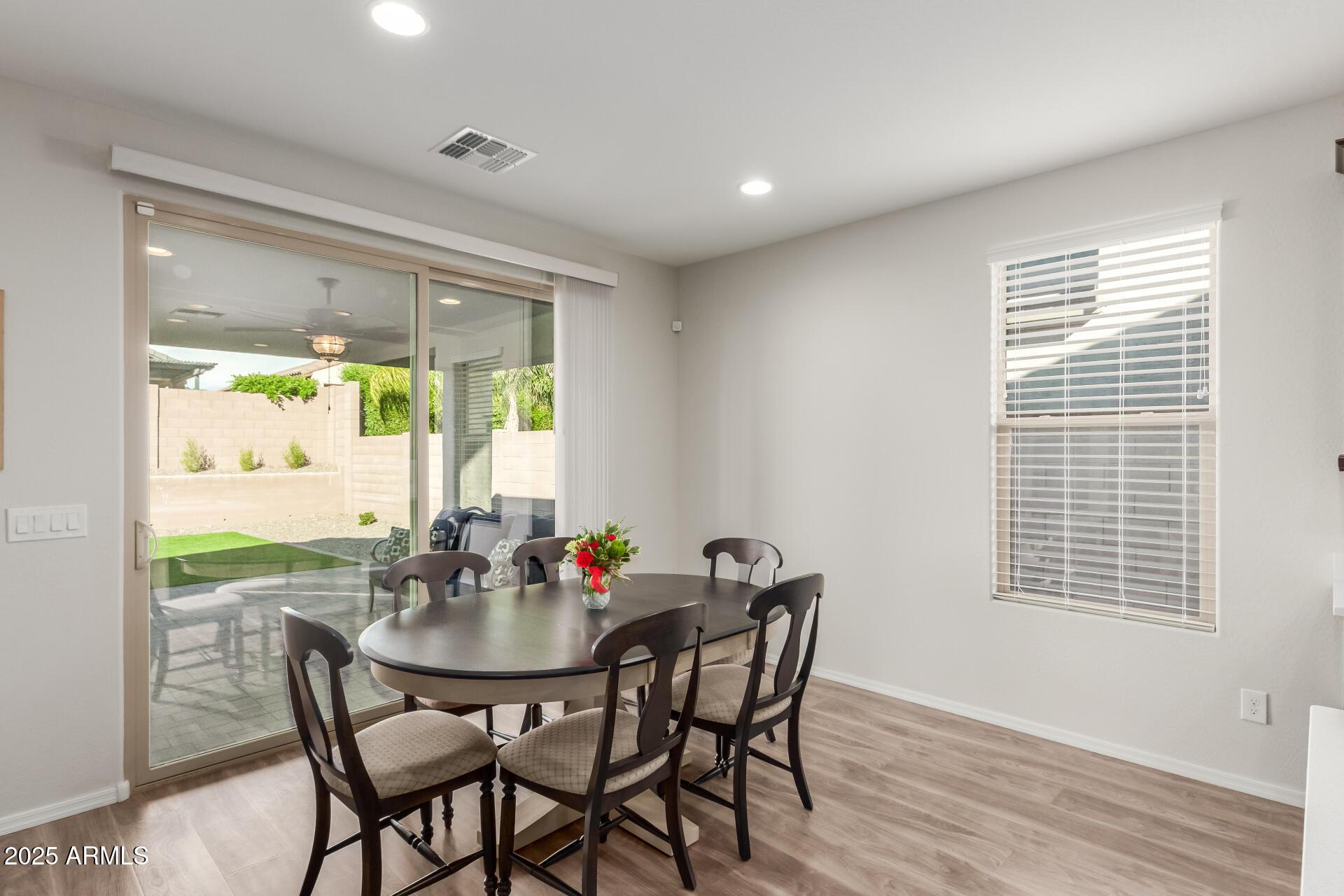 Peoria, Arizona, 85383, United States, 3 Bedrooms Bedrooms, ,4 BathroomsBathrooms,Residential,For Sale,2002480