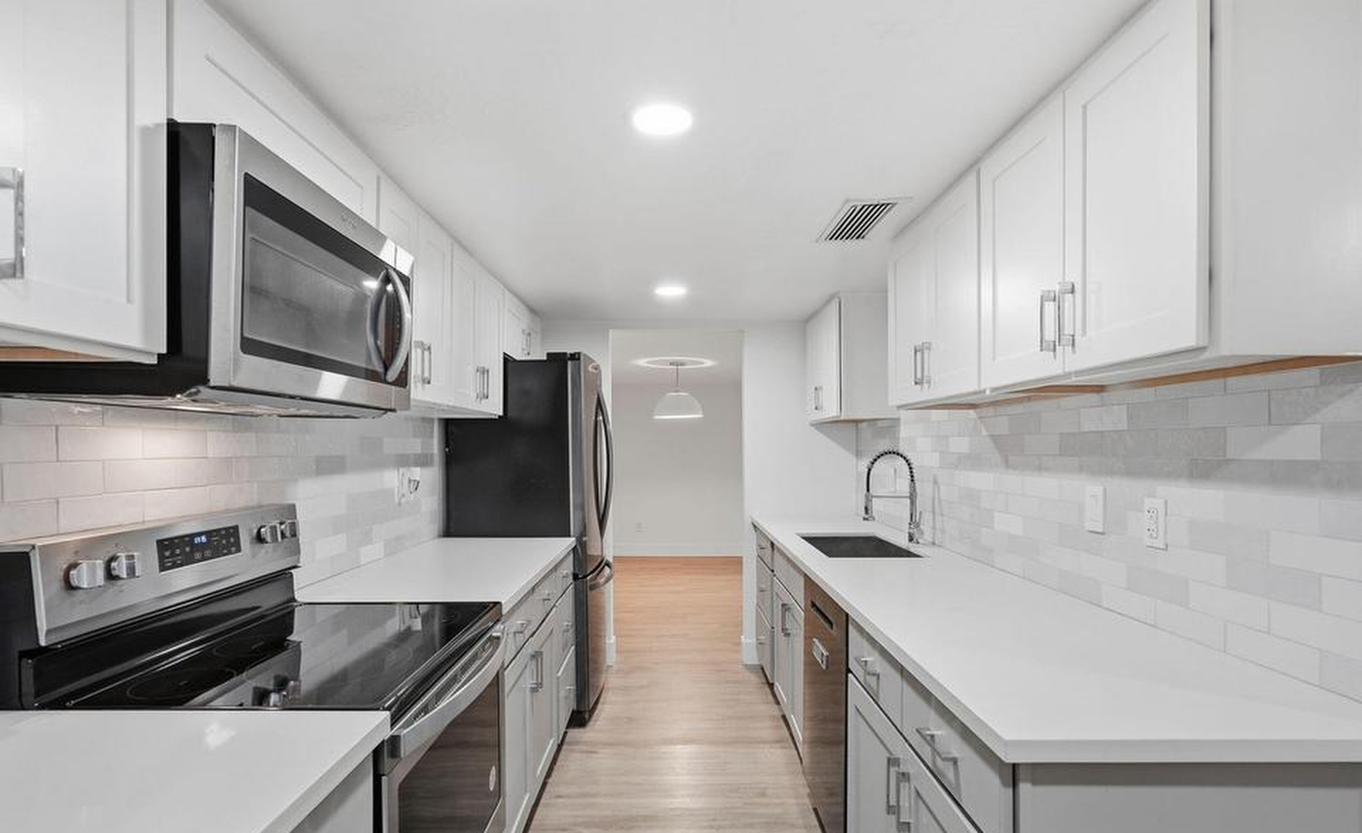  7618 N 19th Drive  Phoenix, AZ - 物件實景